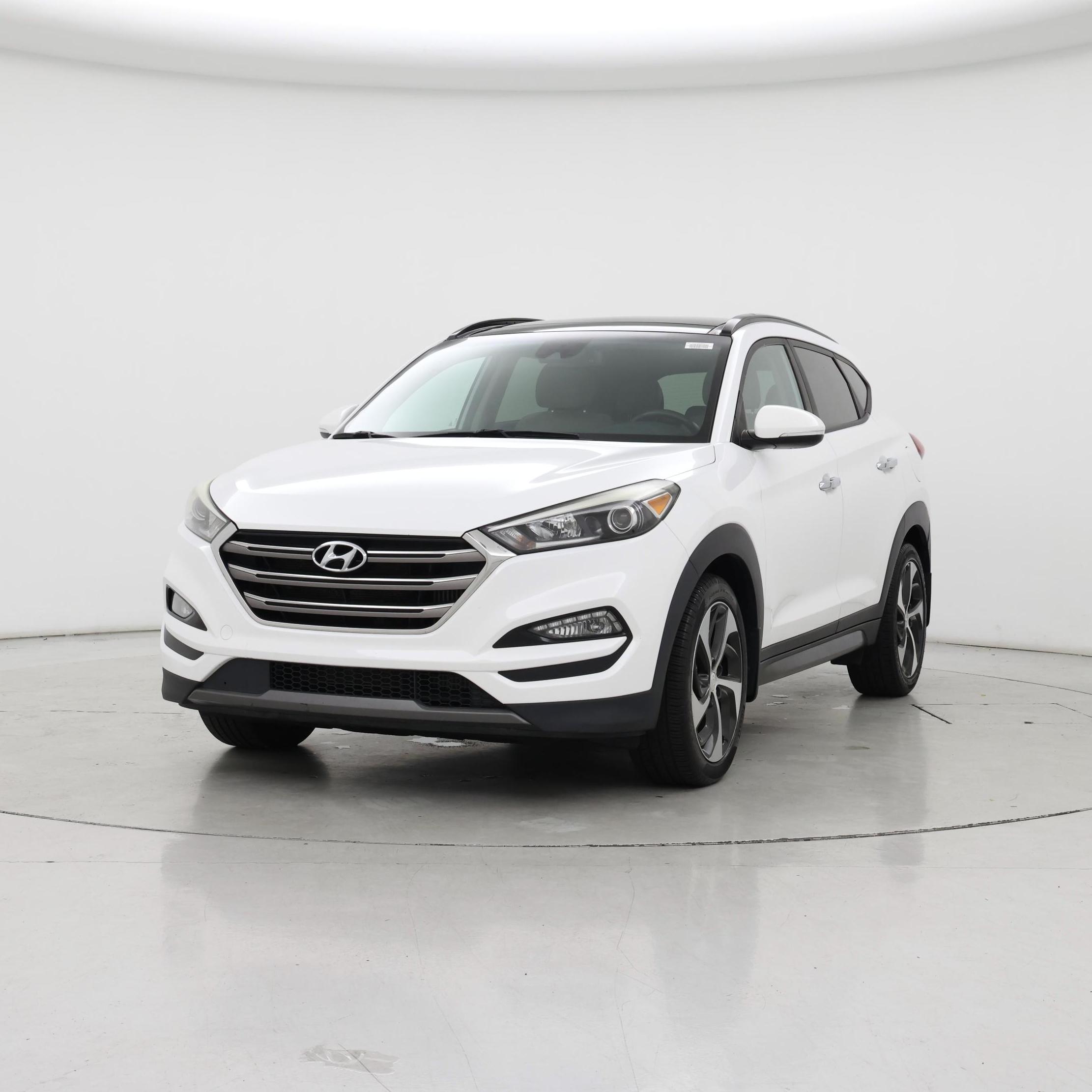 Thumbnail: 2016 Hyundai Tucson - 4