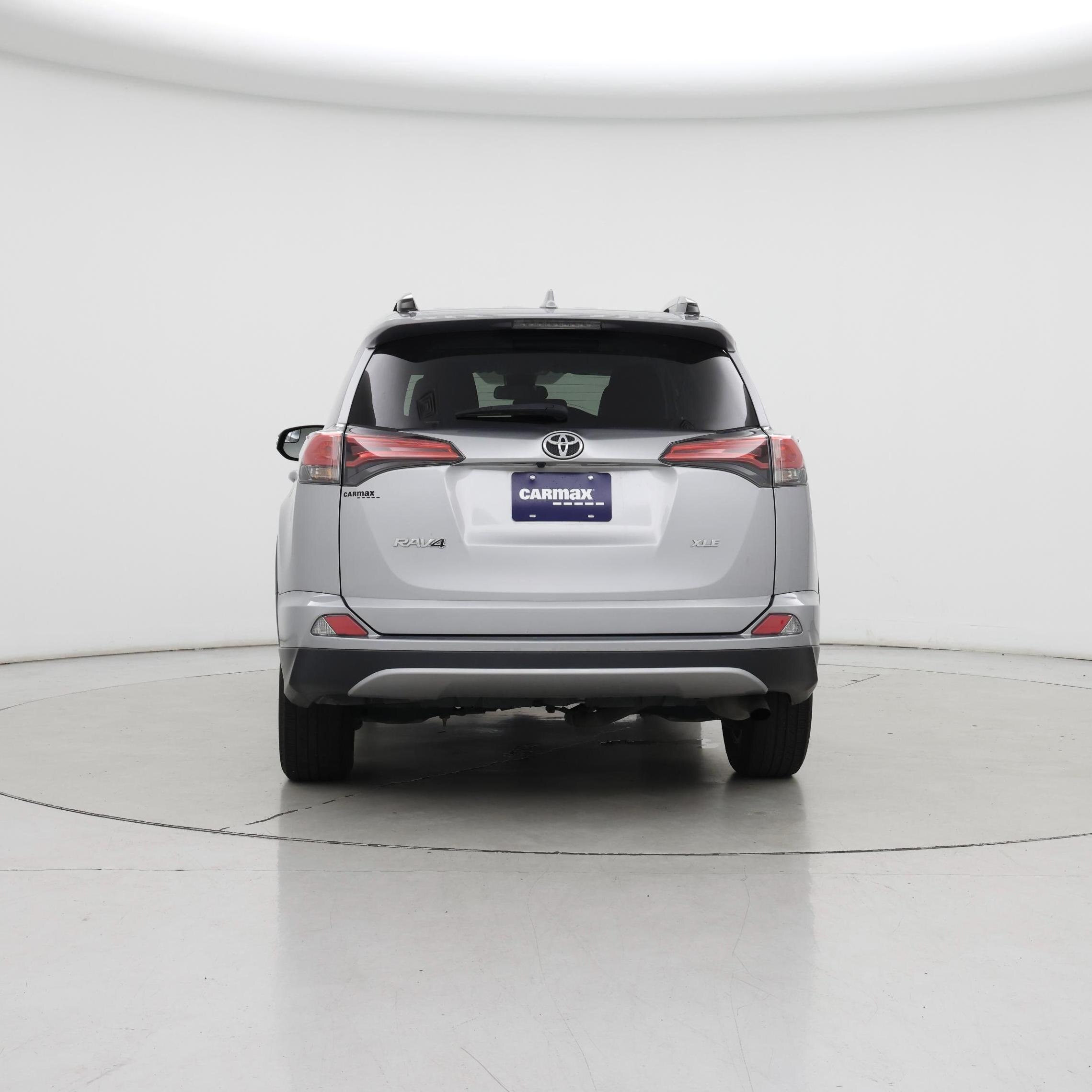 Thumbnail: 2017 Toyota RAV4 - 6
