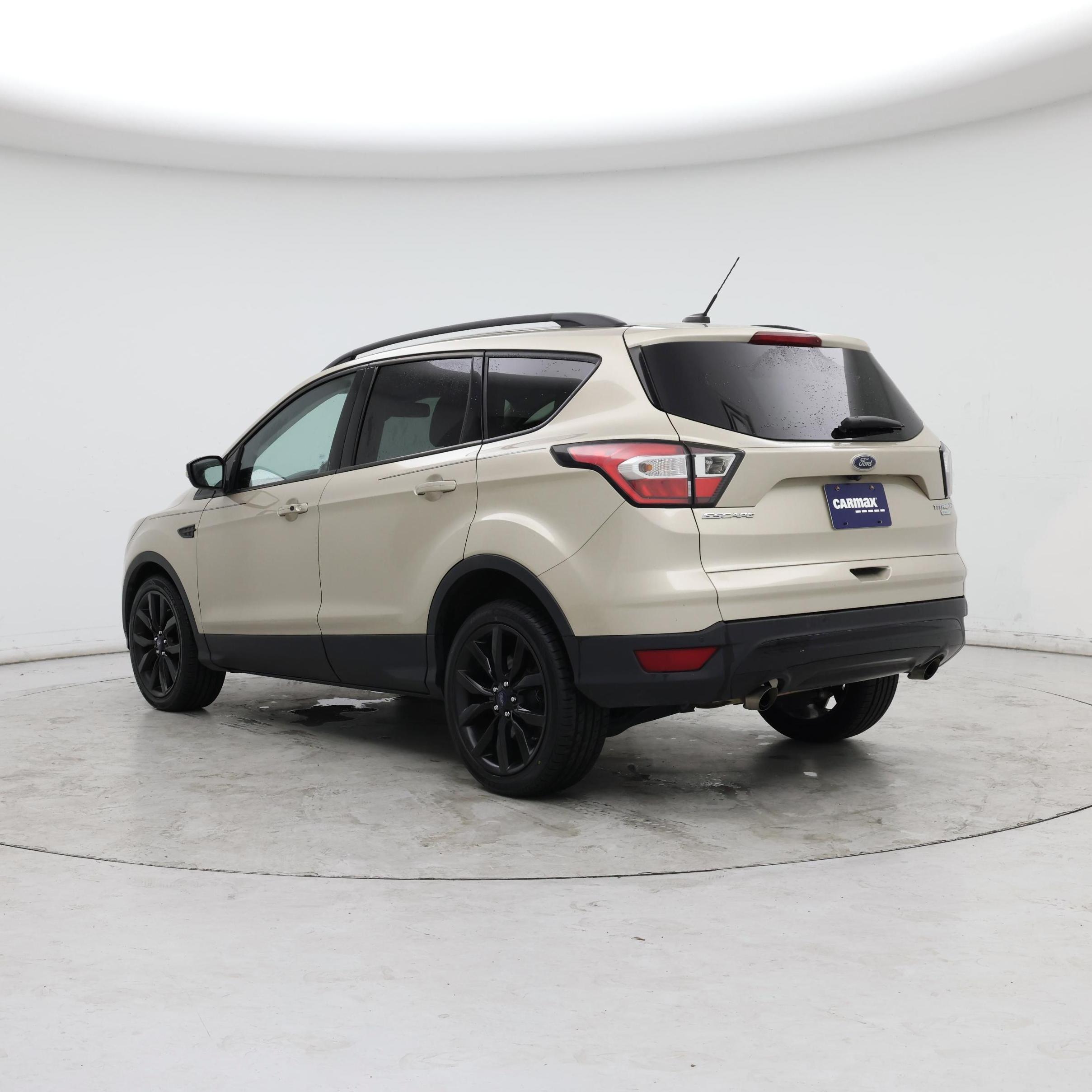 Thumbnail: 2017 Ford Escape - 2
