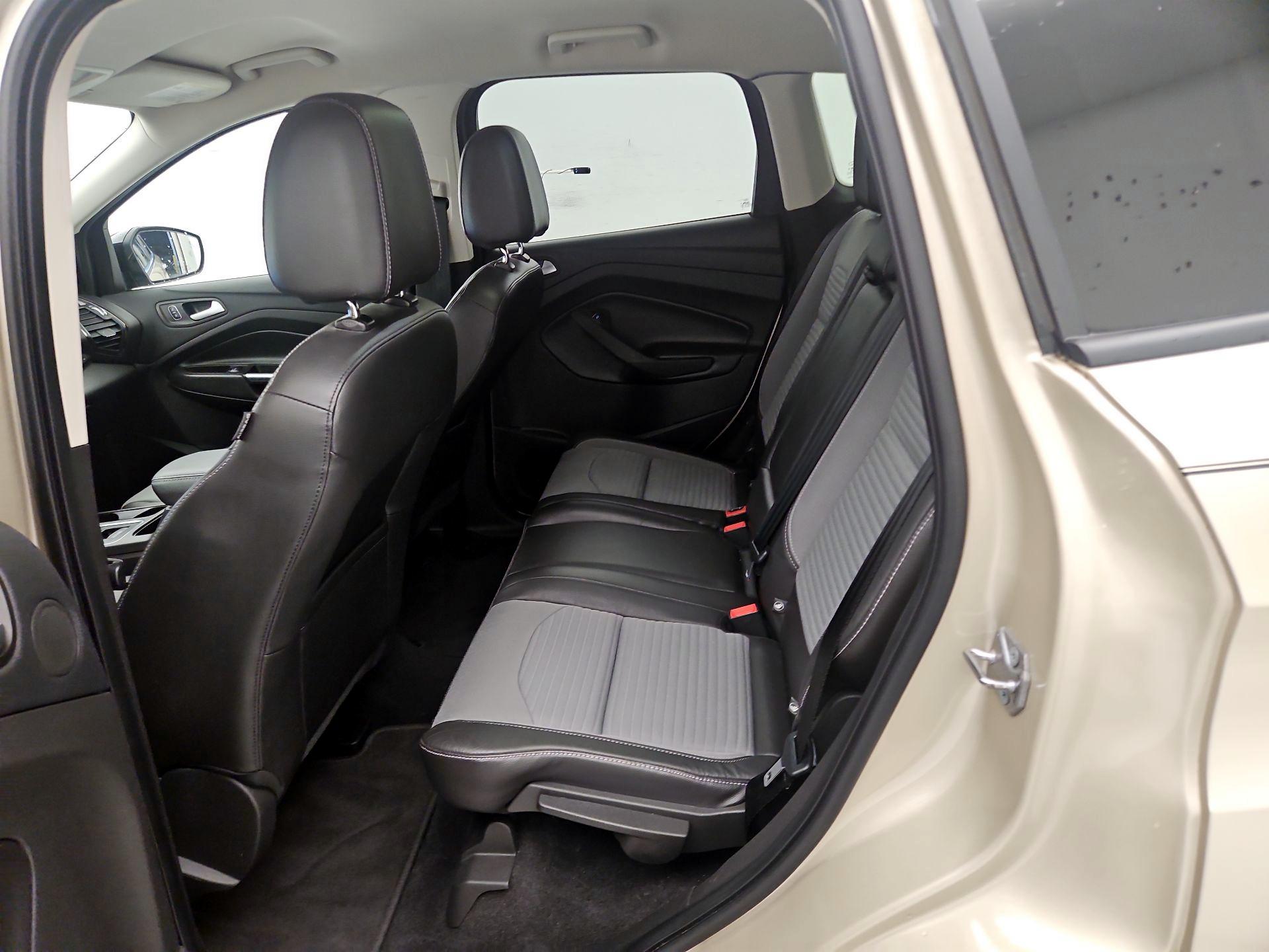 Thumbnail: 2017 Ford Escape - 20