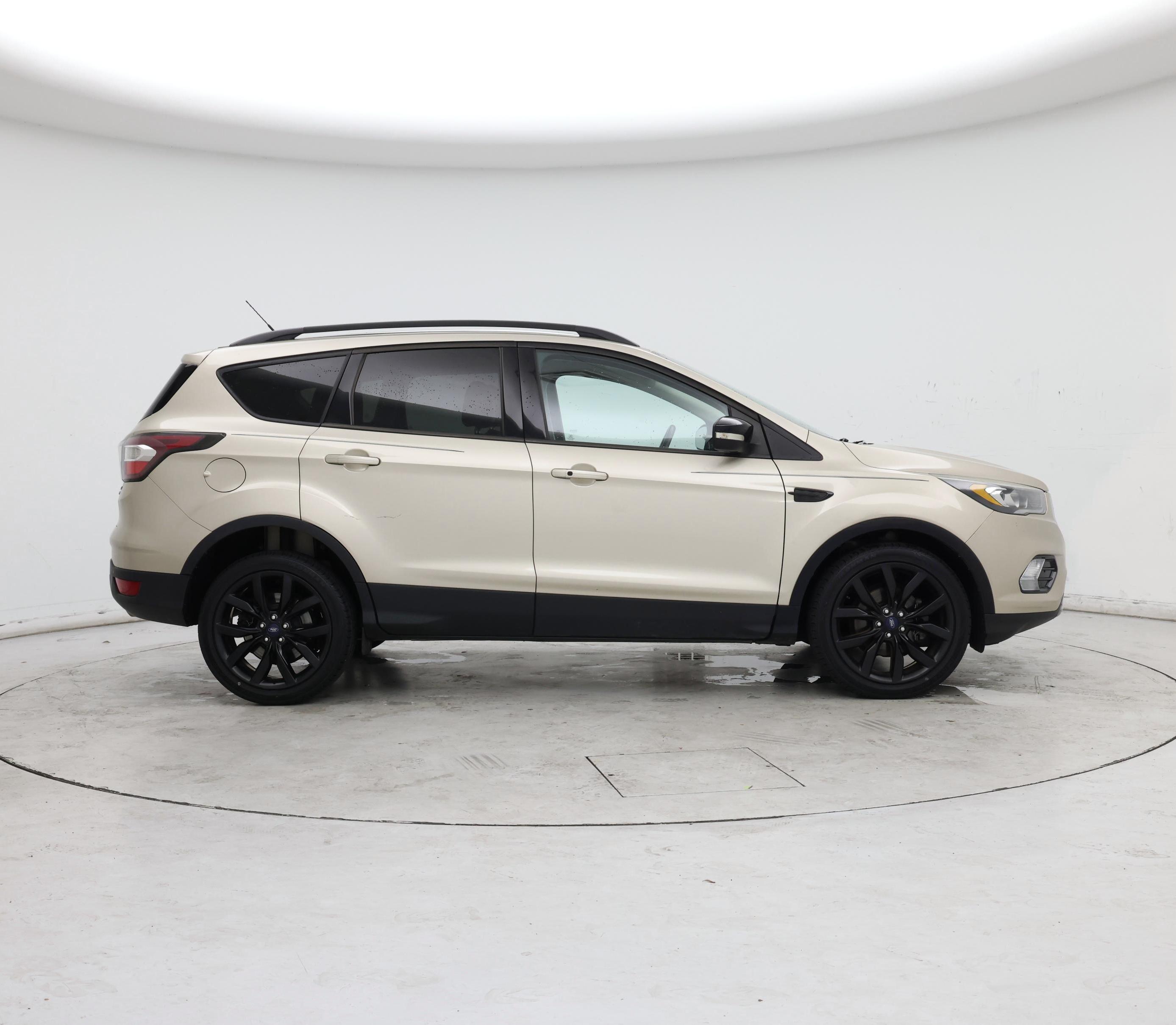 Thumbnail: 2017 Ford Escape - 7
