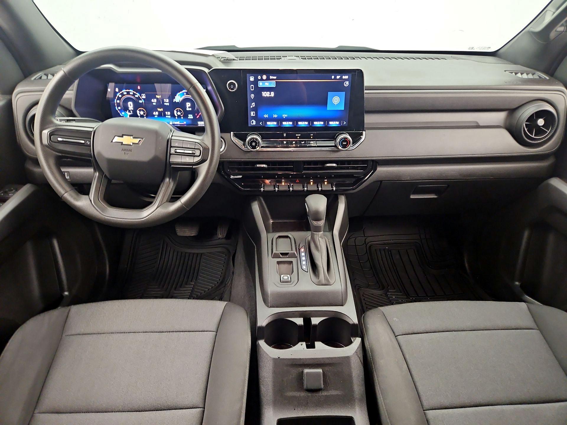 Thumbnail: 2024 Chevrolet Colorado - 9