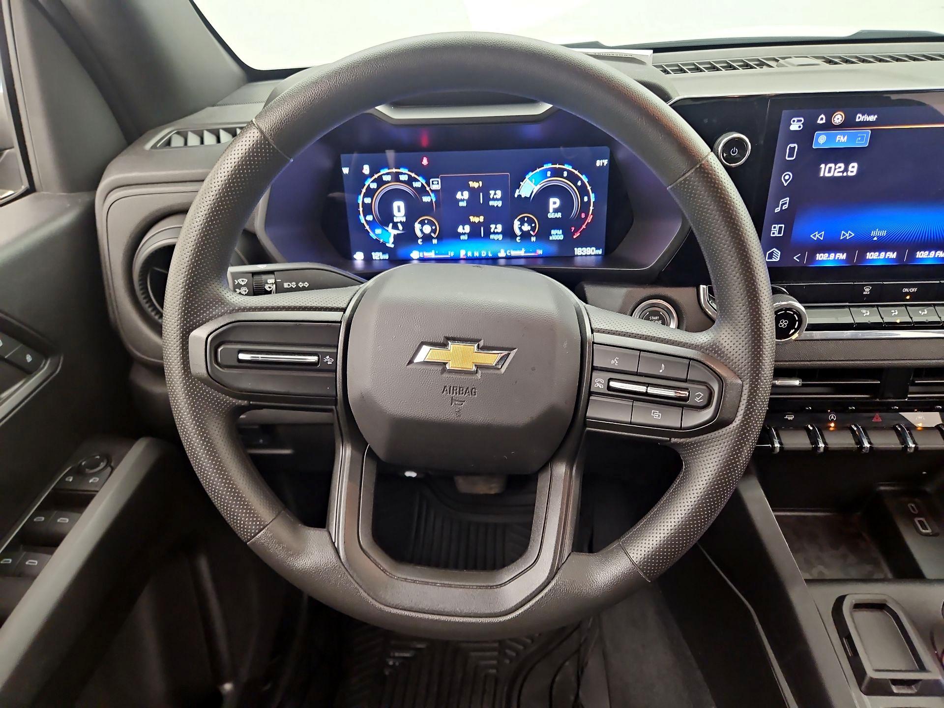 Thumbnail: 2024 Chevrolet Colorado - 10
