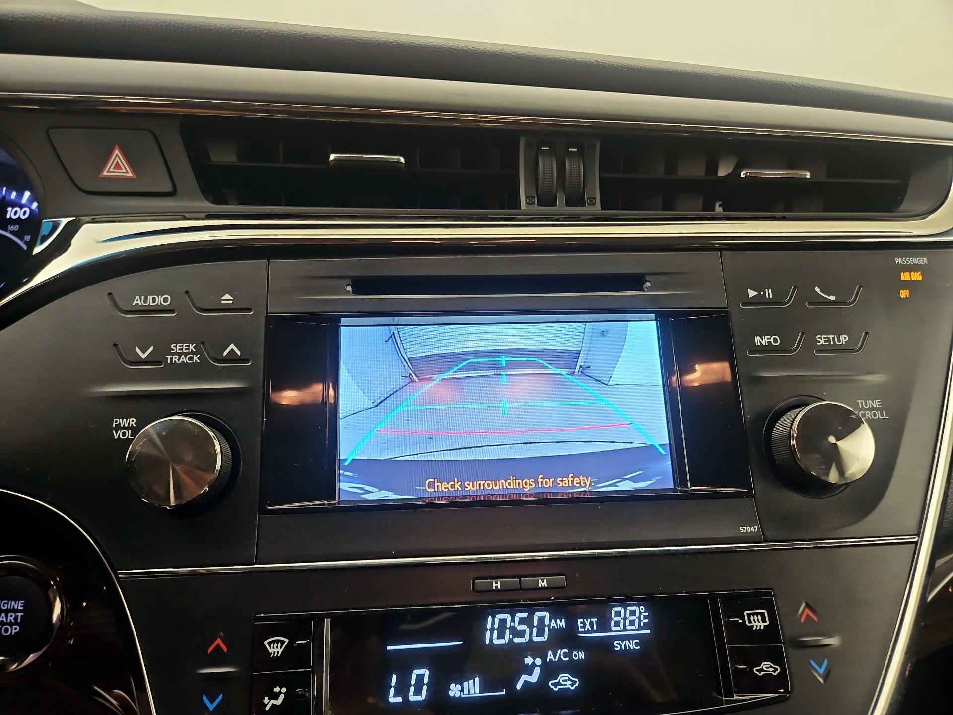 Thumbnail: 2014 Toyota Avalon - 14
