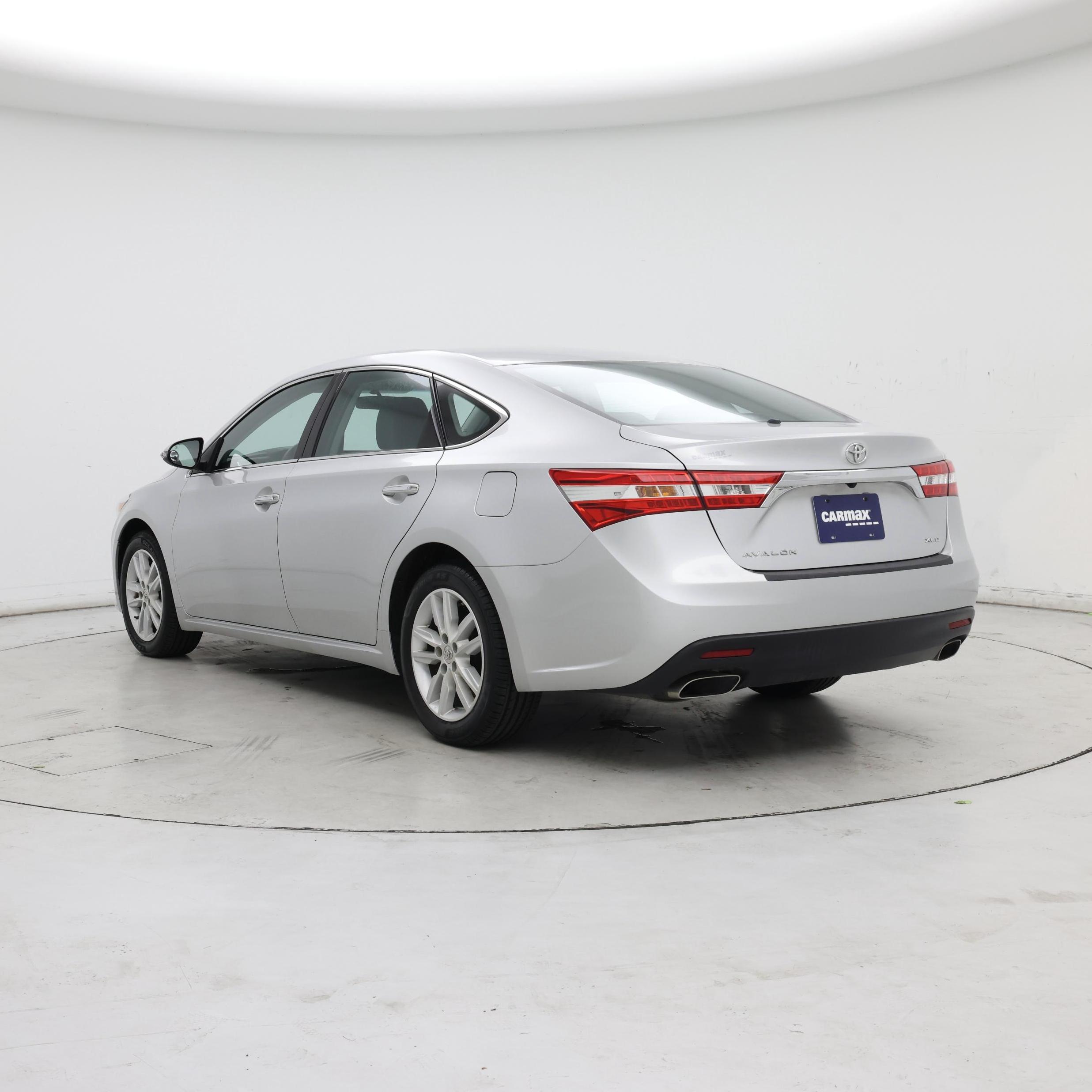 Thumbnail: 2014 Toyota Avalon - 2