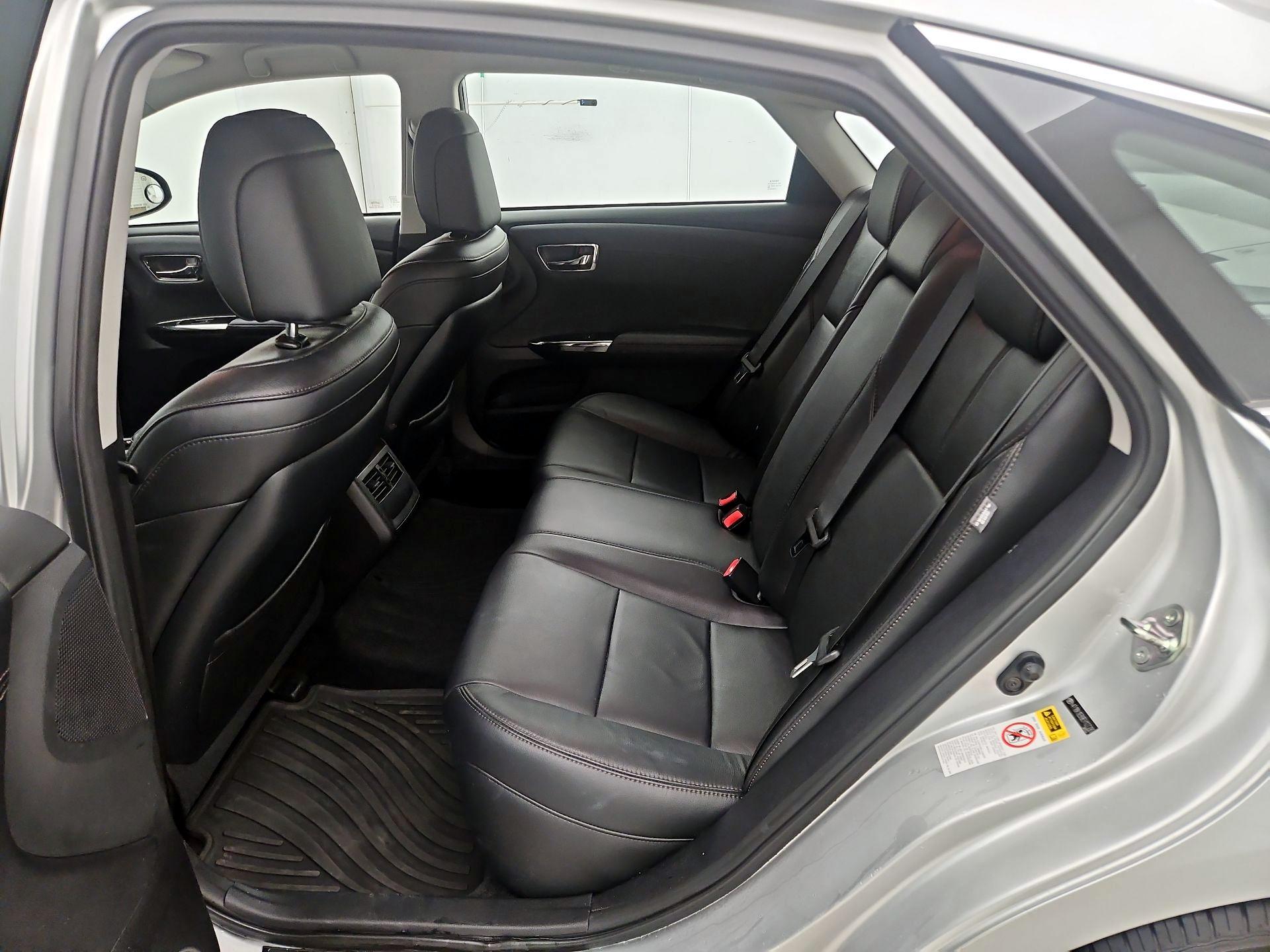 Thumbnail: 2014 Toyota Avalon - 19