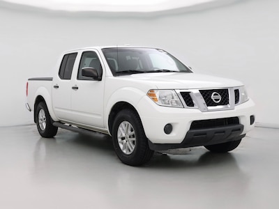 White 2015 Nissan Frontier SV