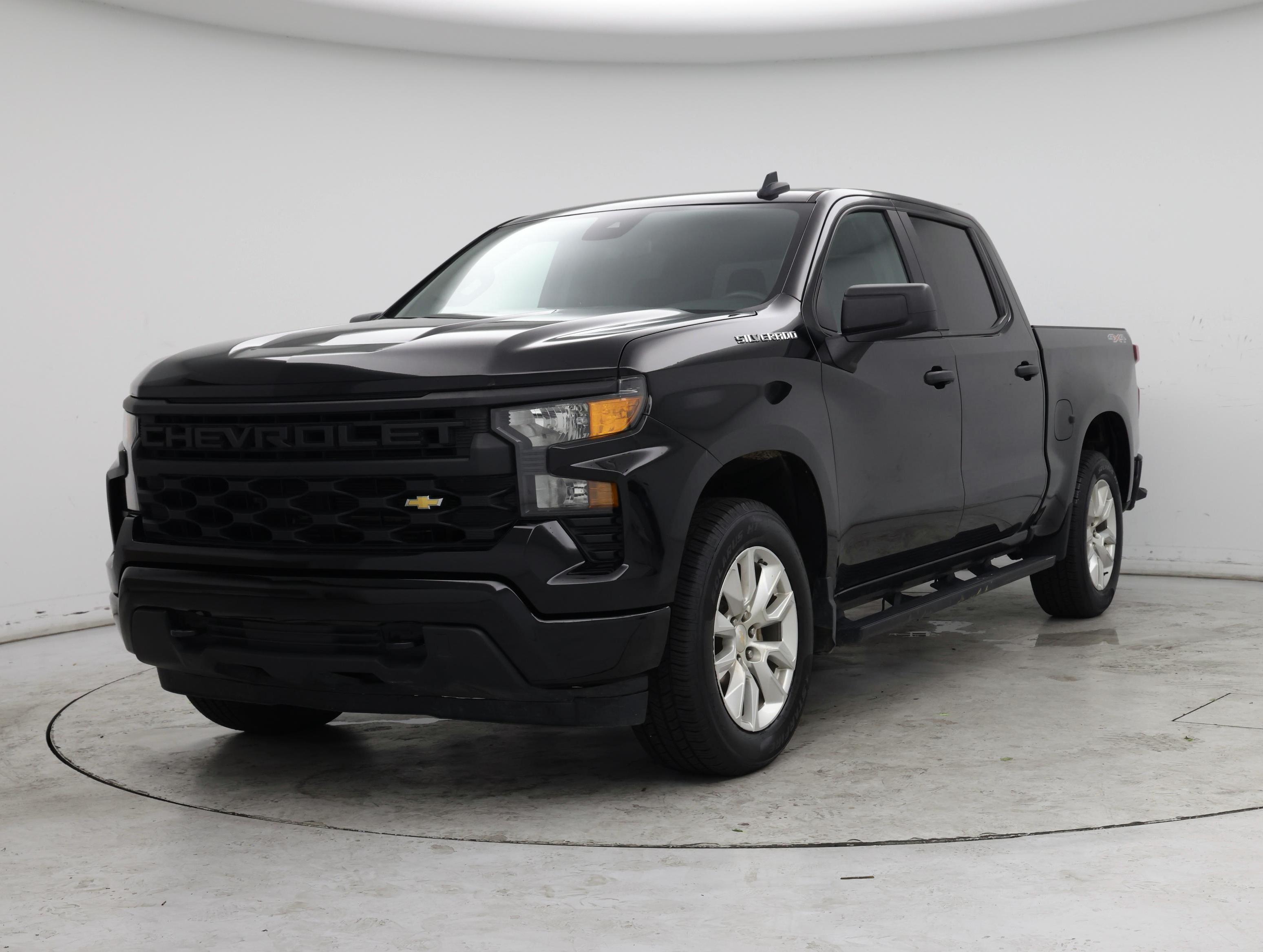 Thumbnail: 2023 Chevrolet Silverado 1500 - 4