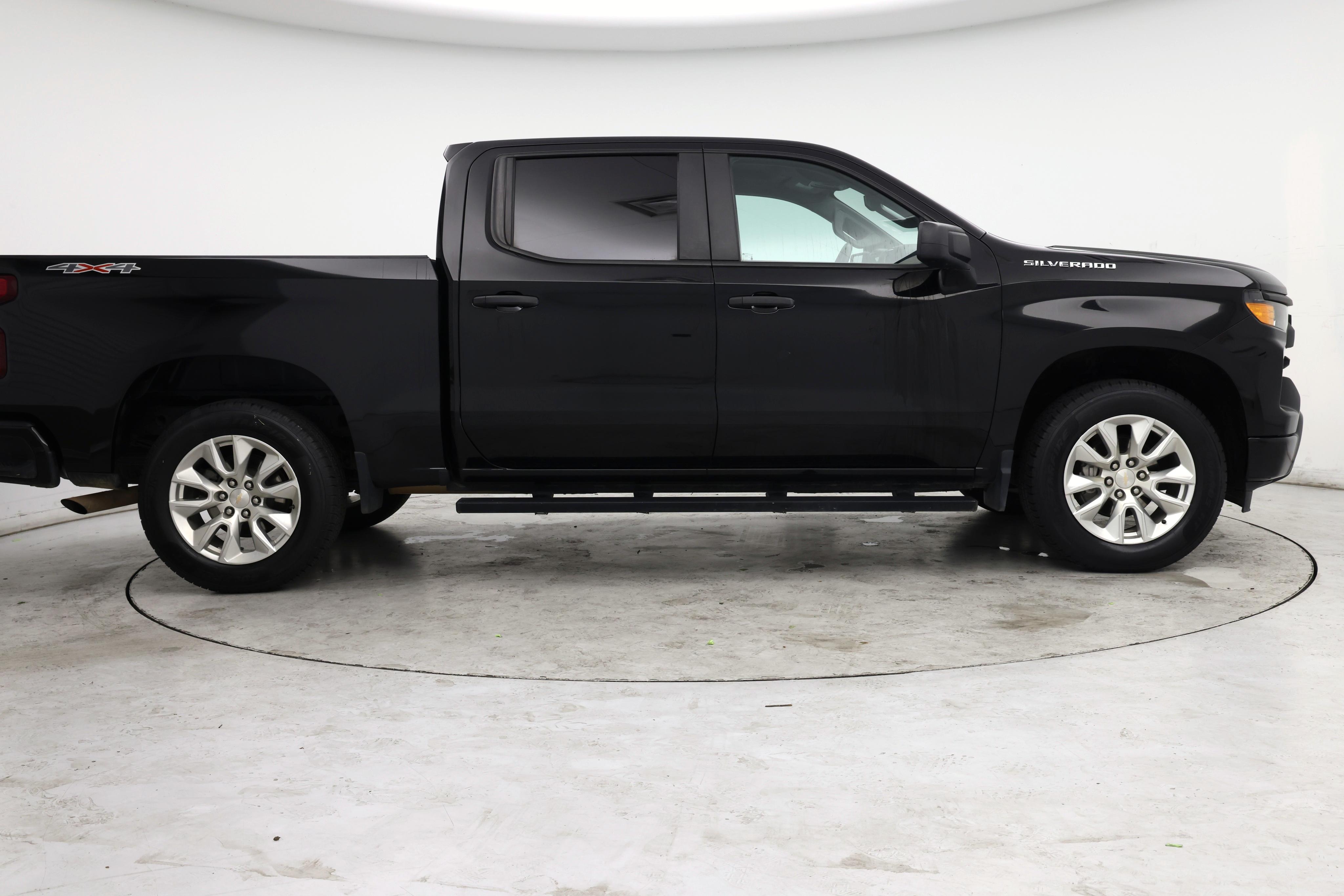 Thumbnail: 2023 Chevrolet Silverado 1500 - 7