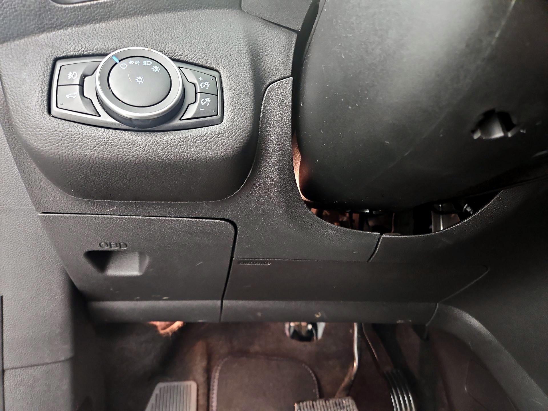 Thumbnail: 2018 Ford Escape - 13