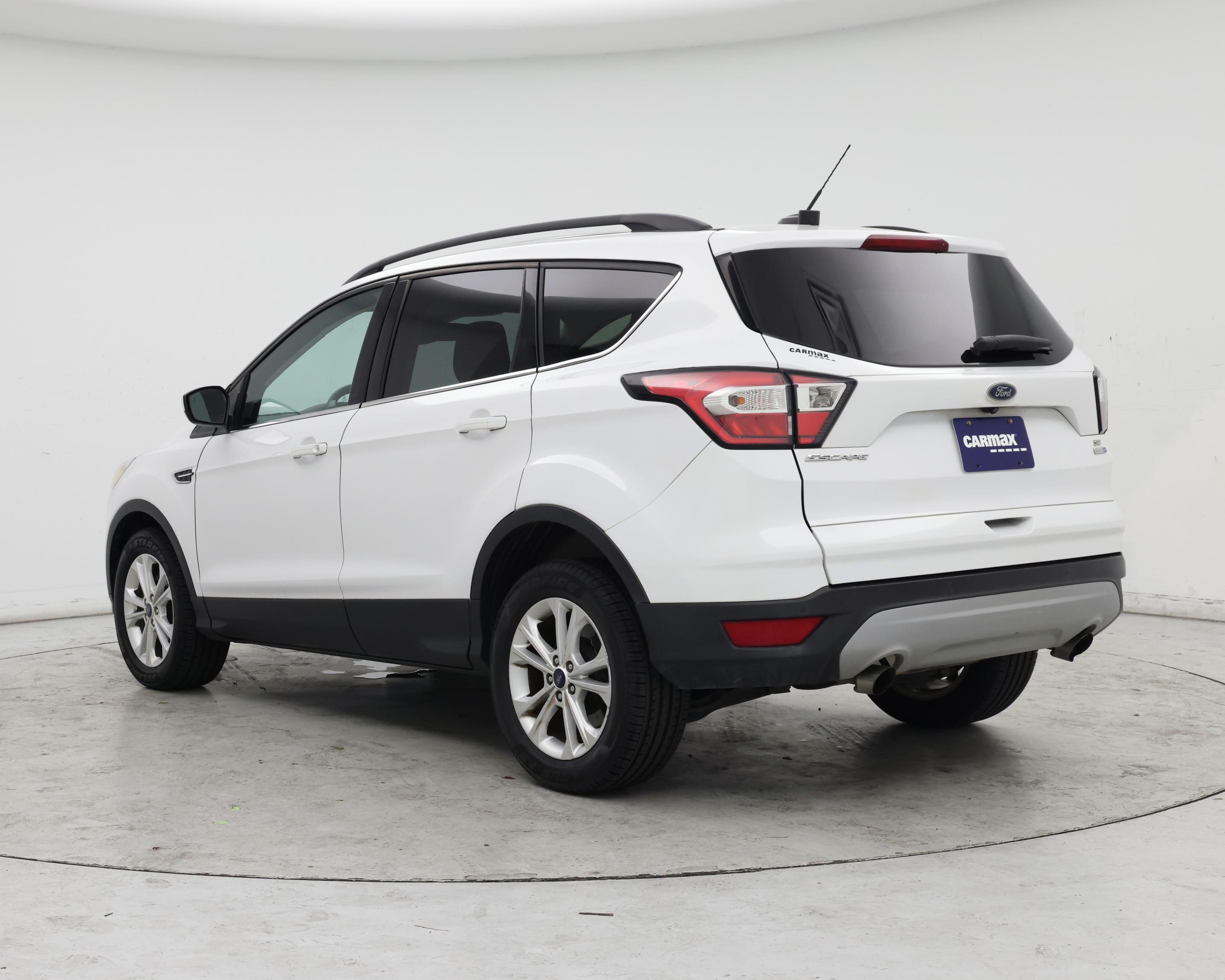 Thumbnail: 2018 Ford Escape - 2
