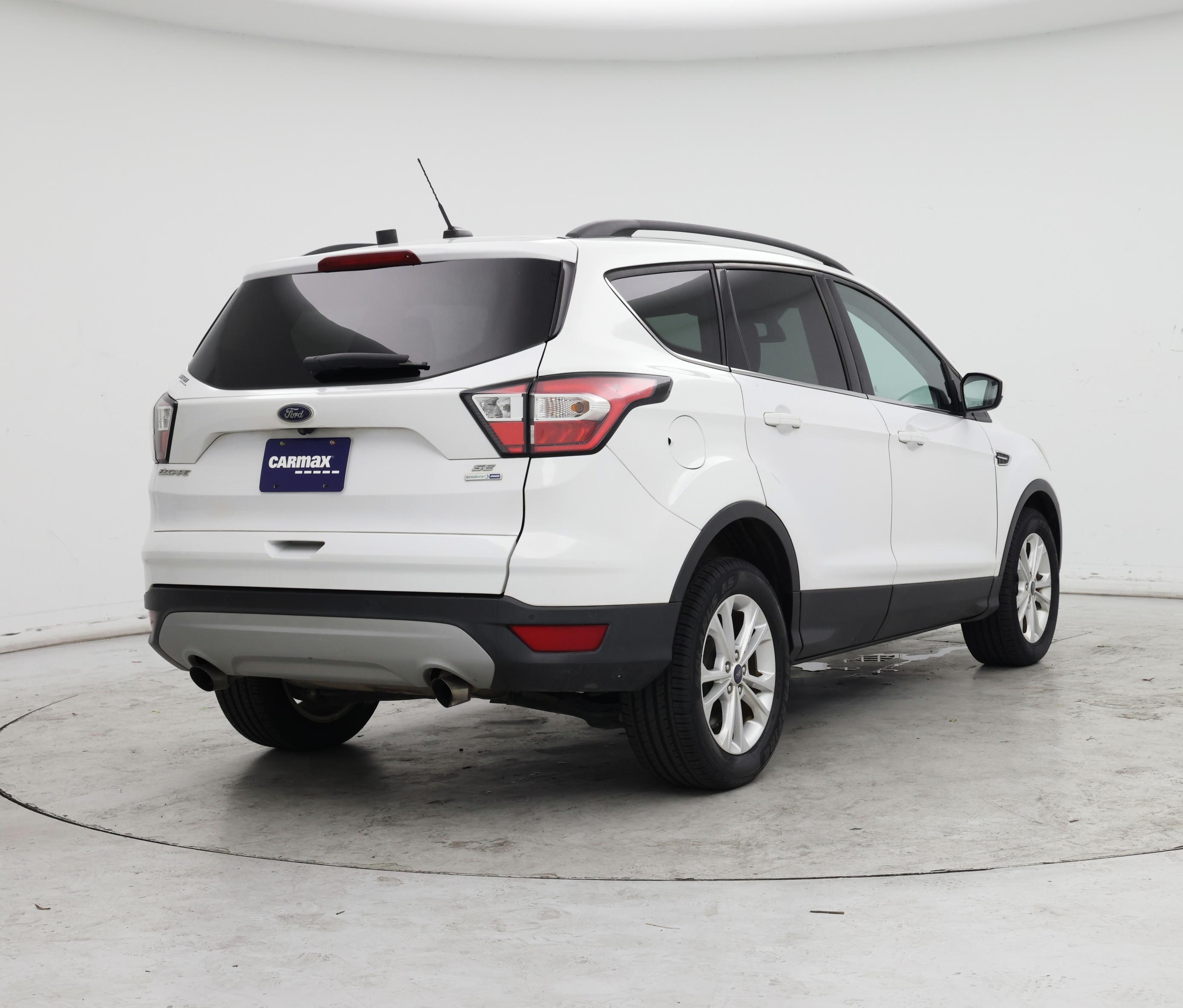 Thumbnail: 2018 Ford Escape - 8
