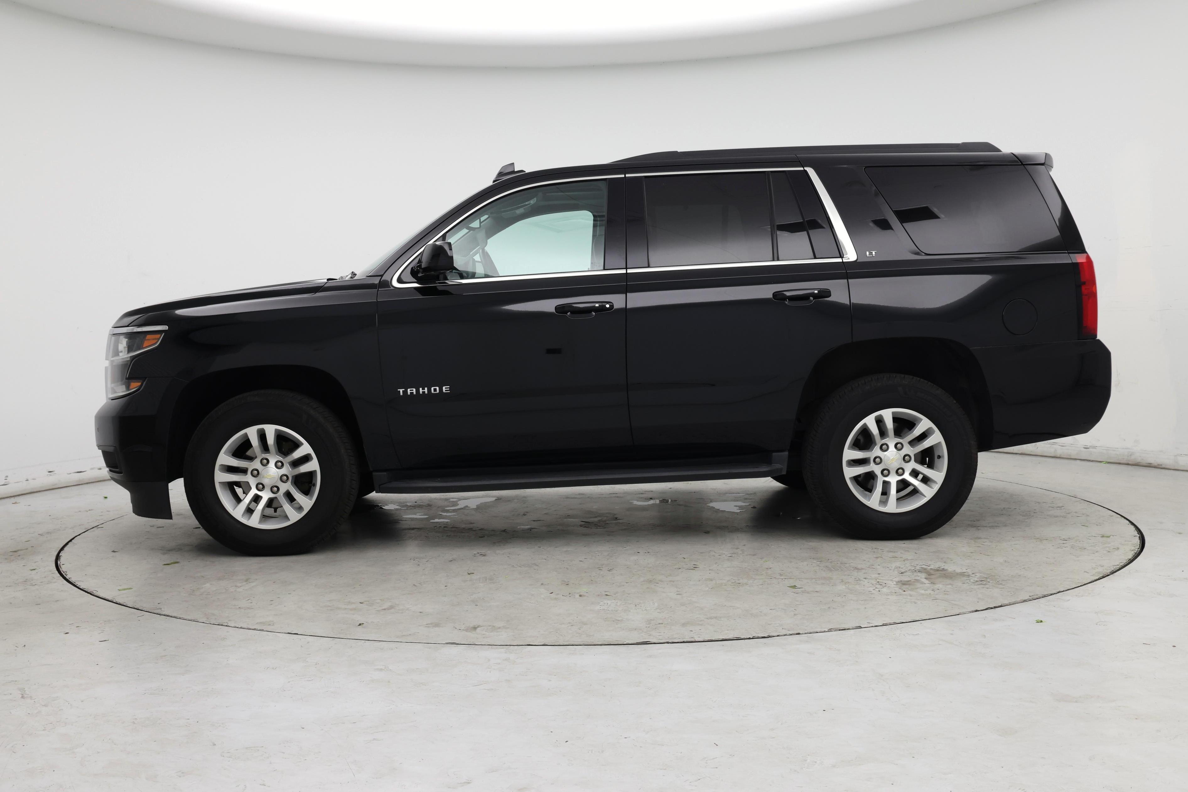 Thumbnail: 2020 Chevrolet Tahoe - 3