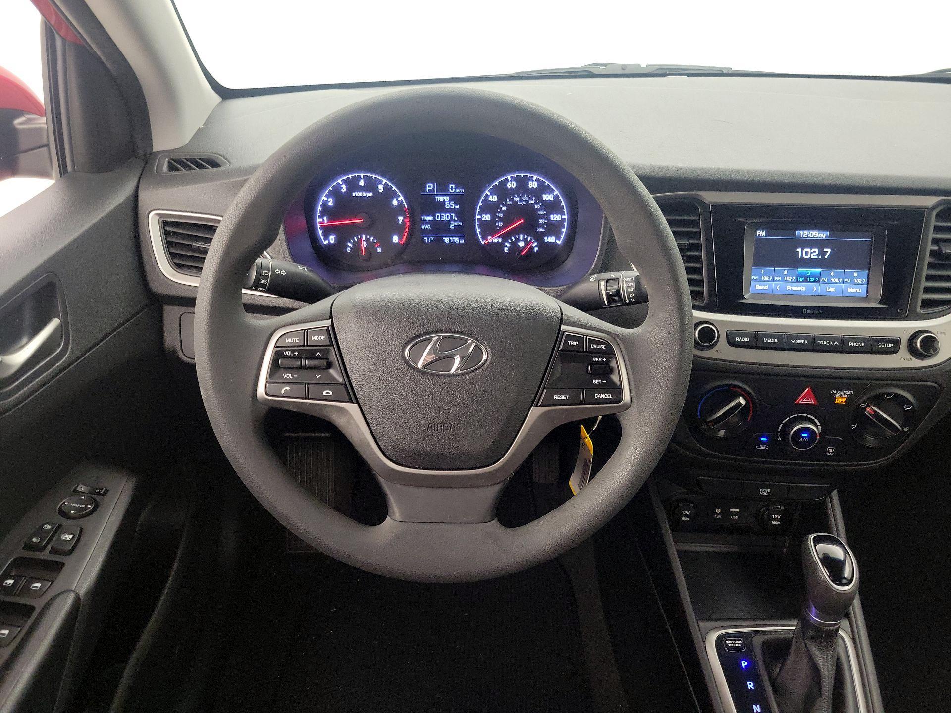 Thumbnail: 2019 Hyundai Accent - 10