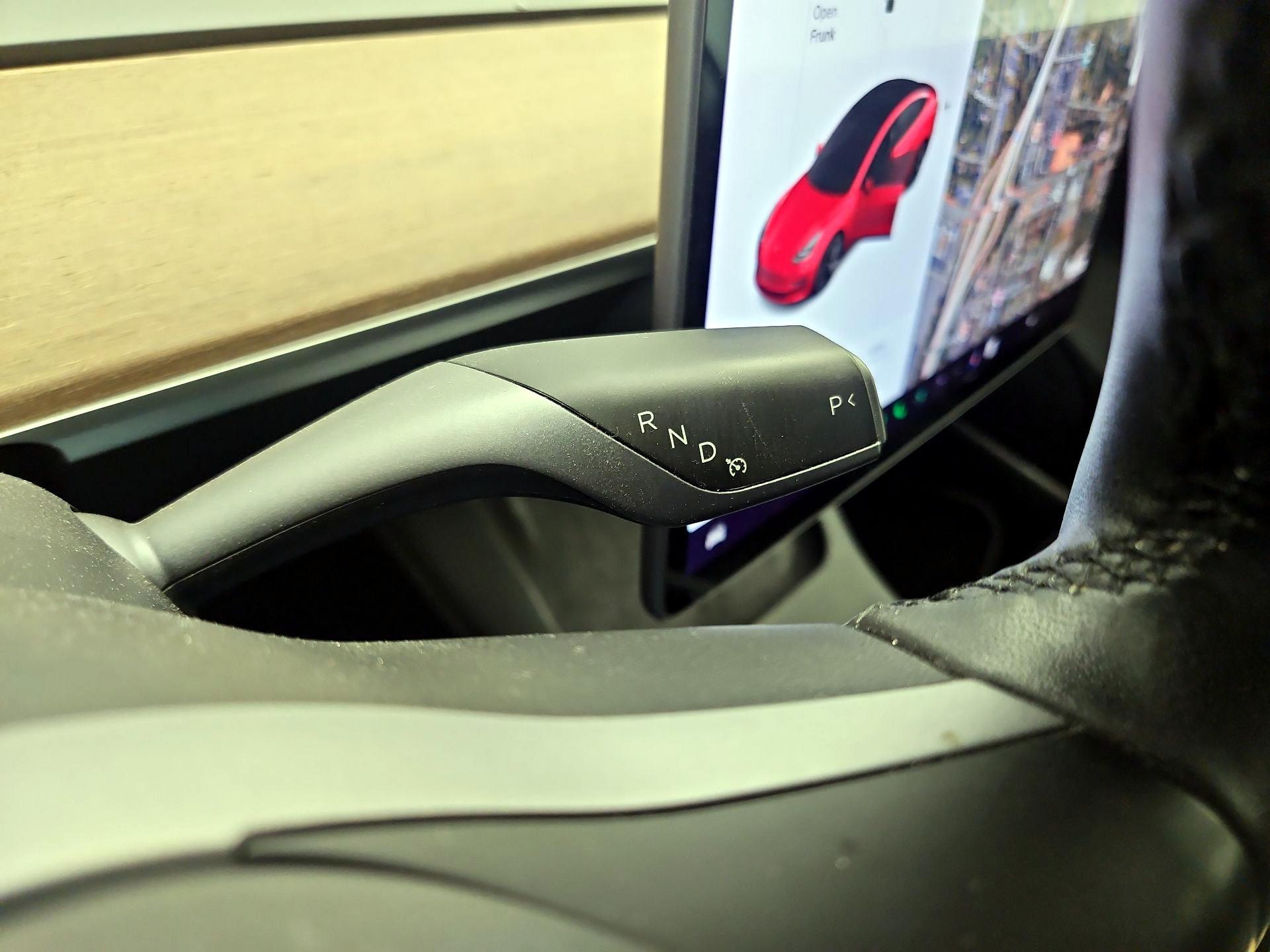 Thumbnail: 2021 Tesla Model 3 - 17