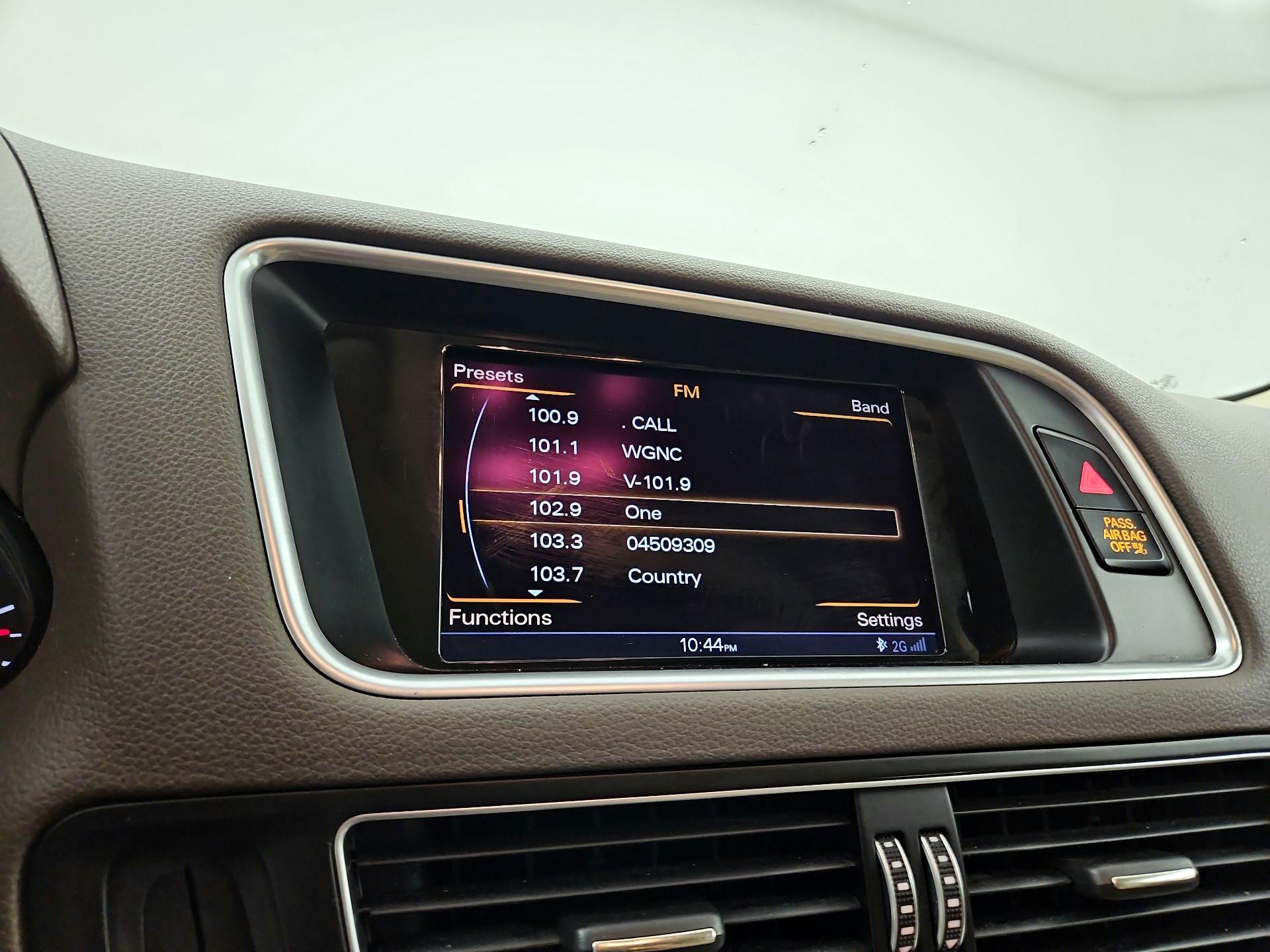 Thumbnail: 2016 Audi Q5 - 16
