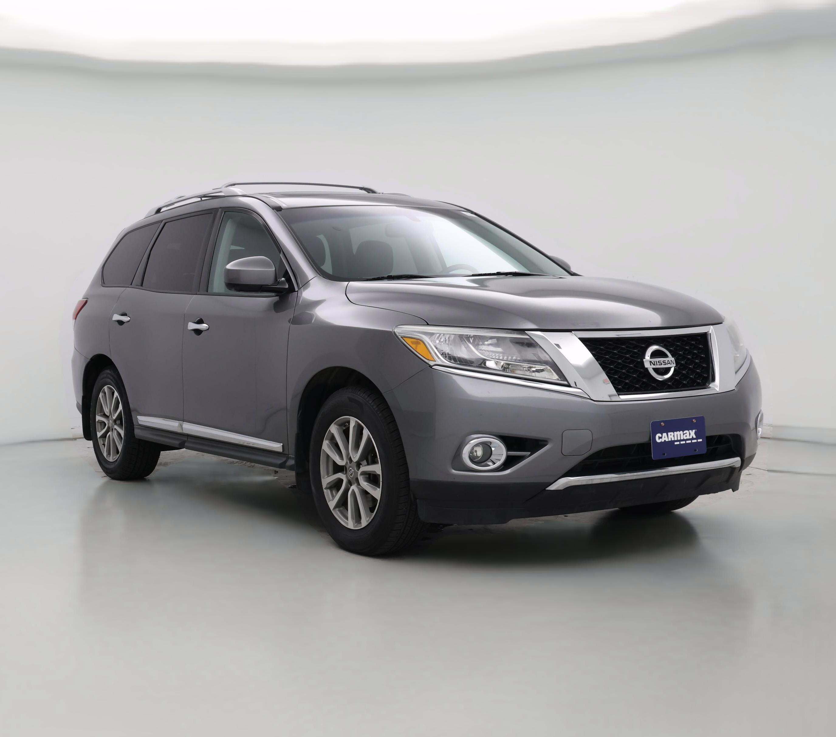 Thumbnail: 2015 Nissan Pathfinder - 1
