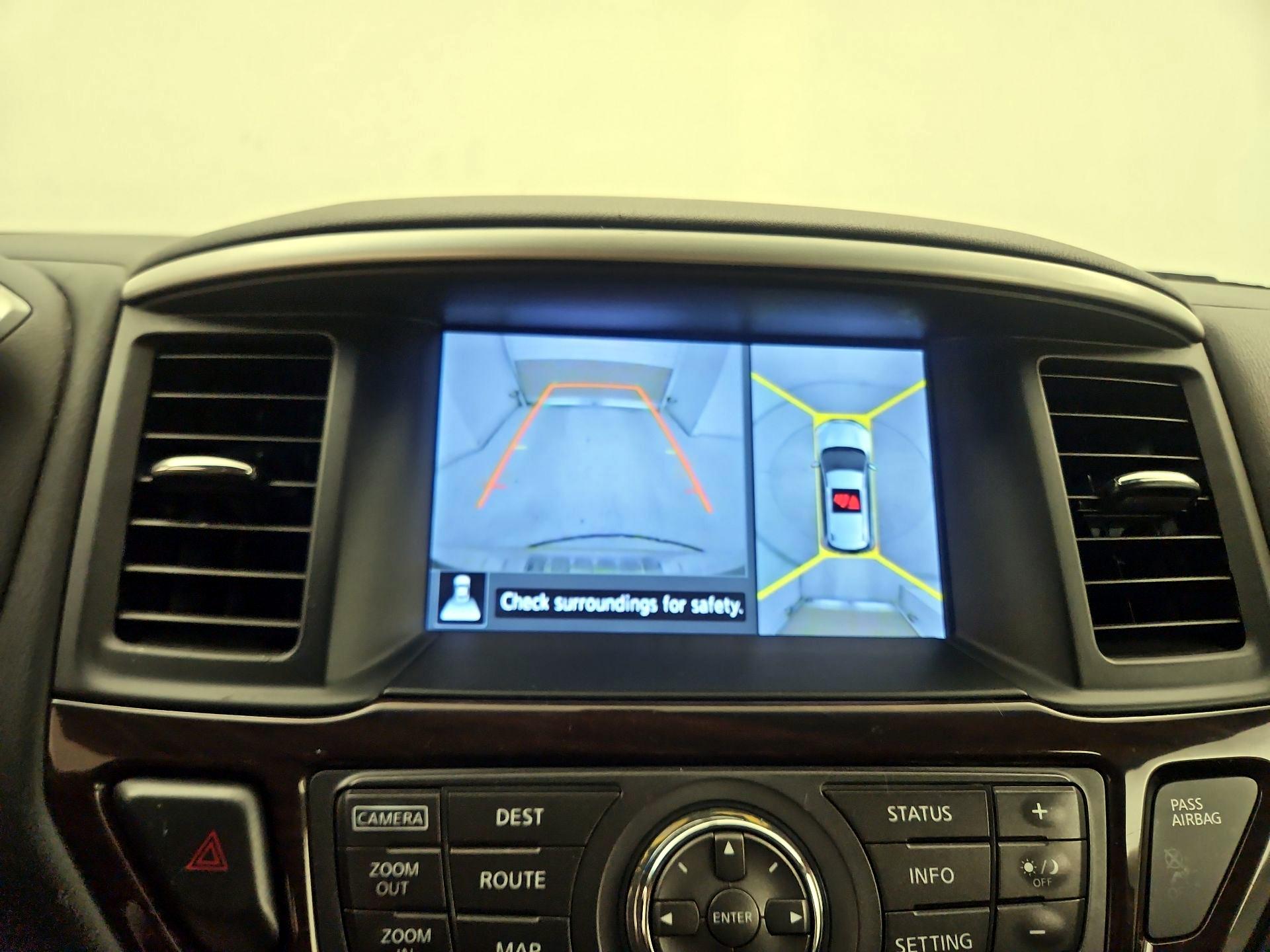 Thumbnail: 2015 Nissan Pathfinder - 15