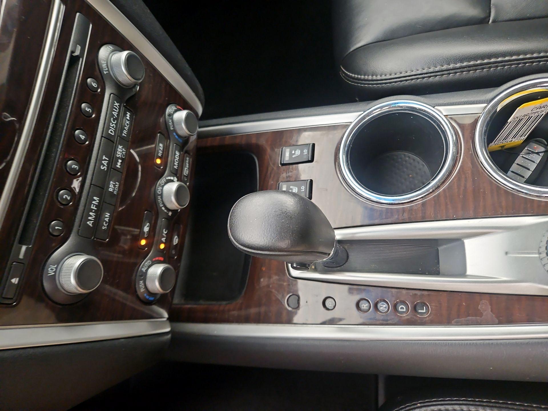 Thumbnail: 2015 Nissan Pathfinder - 18