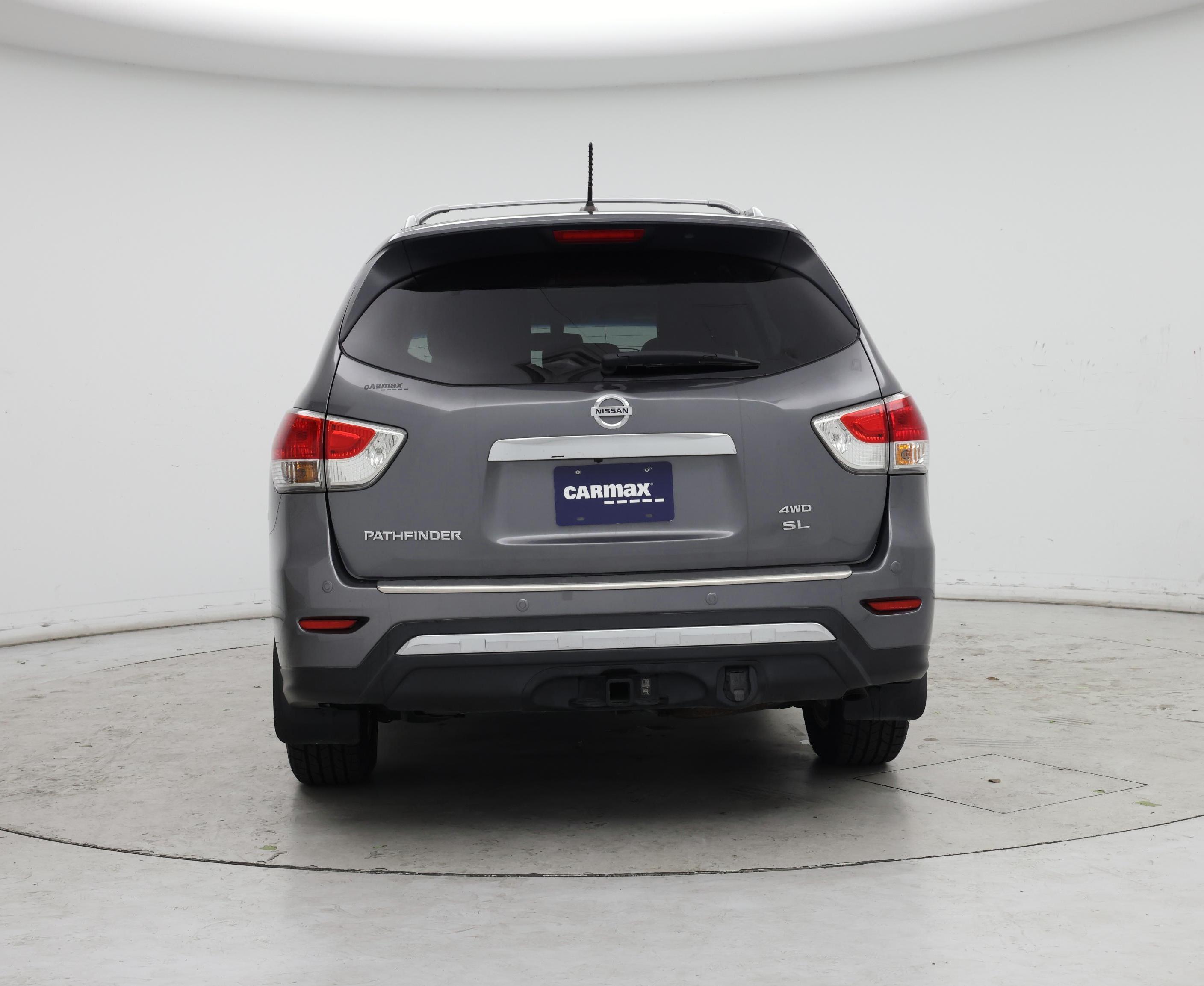 Thumbnail: 2015 Nissan Pathfinder - 6