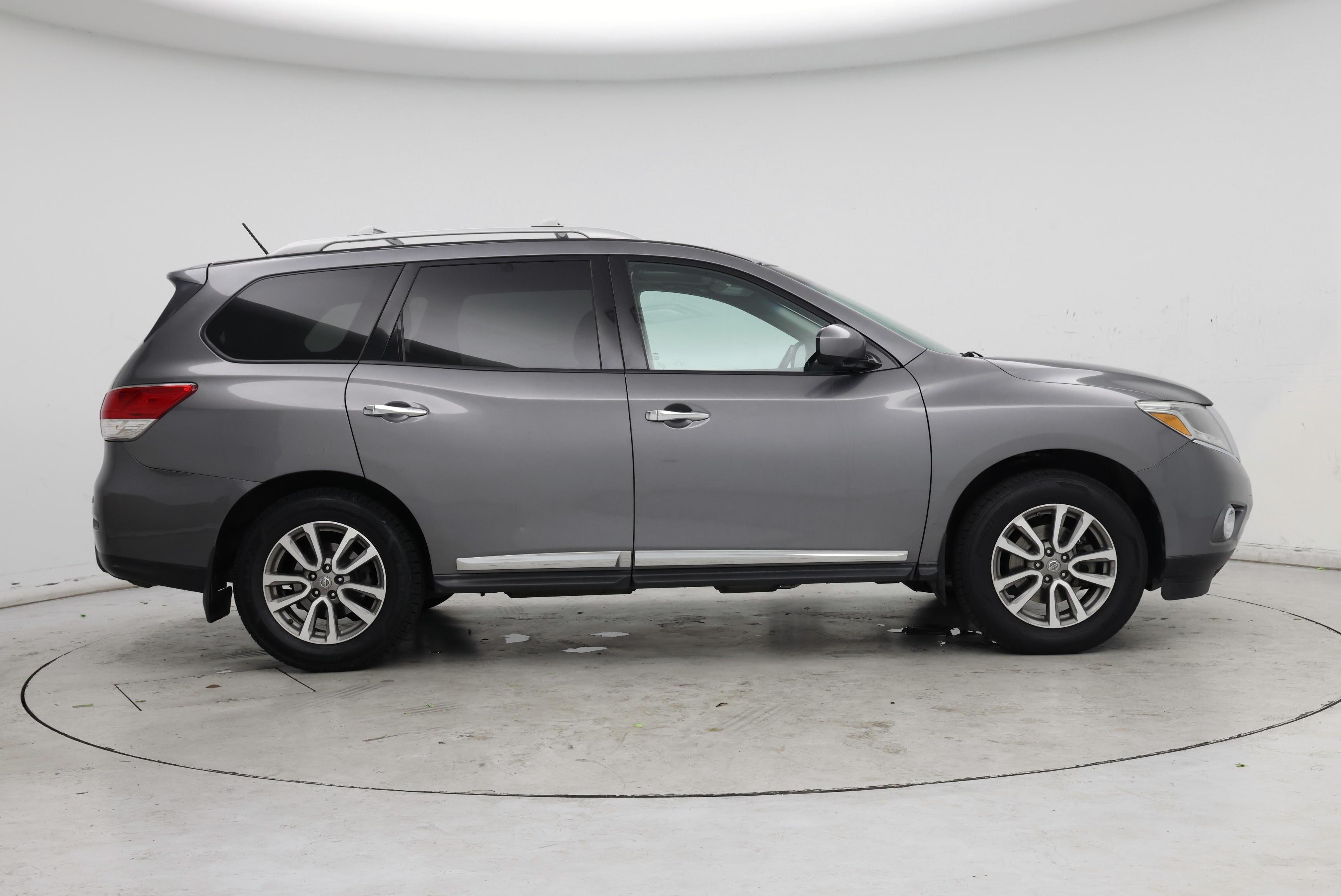 Thumbnail: 2015 Nissan Pathfinder - 7