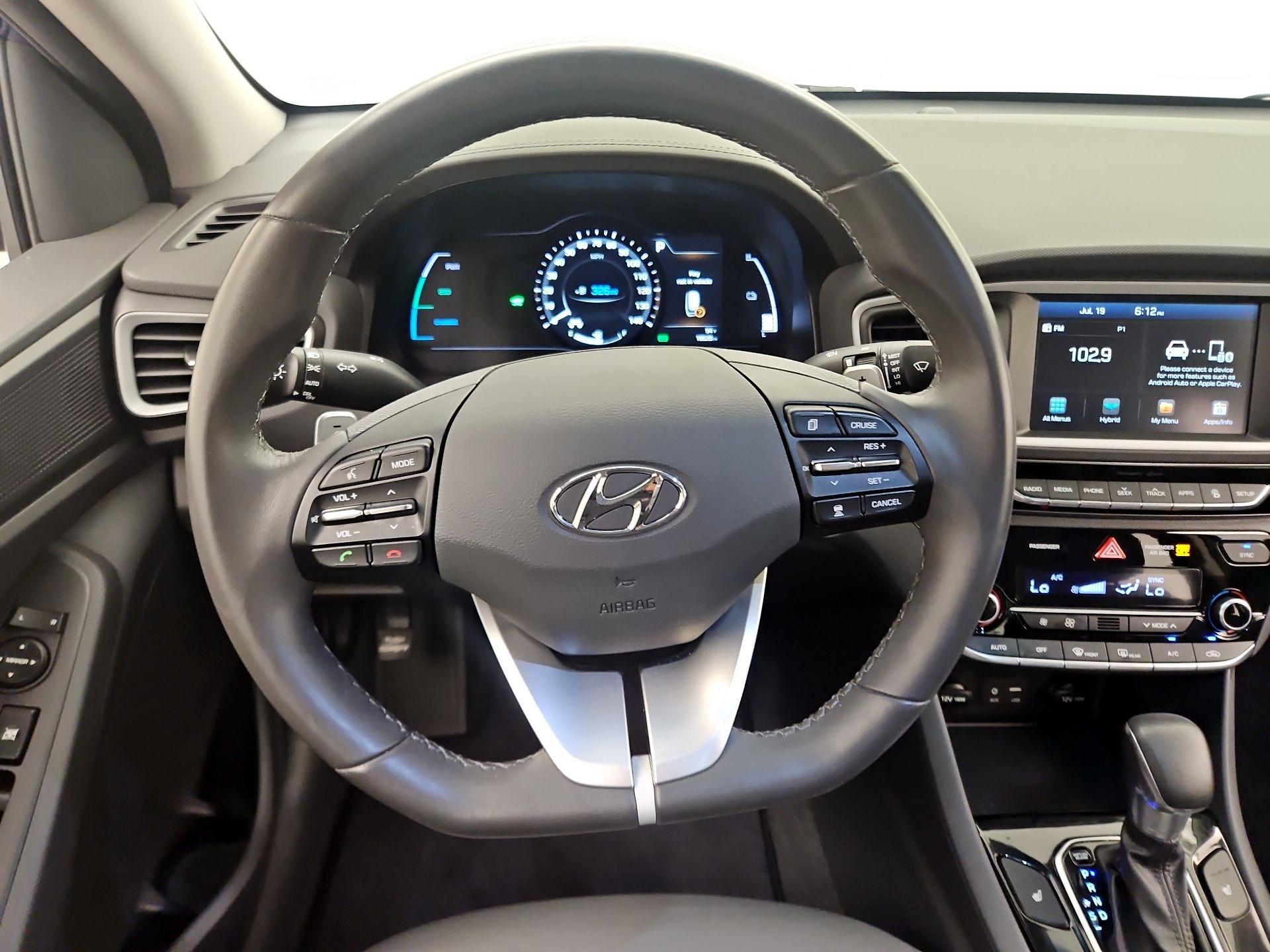 Thumbnail: 2019 Hyundai Ioniq - 10