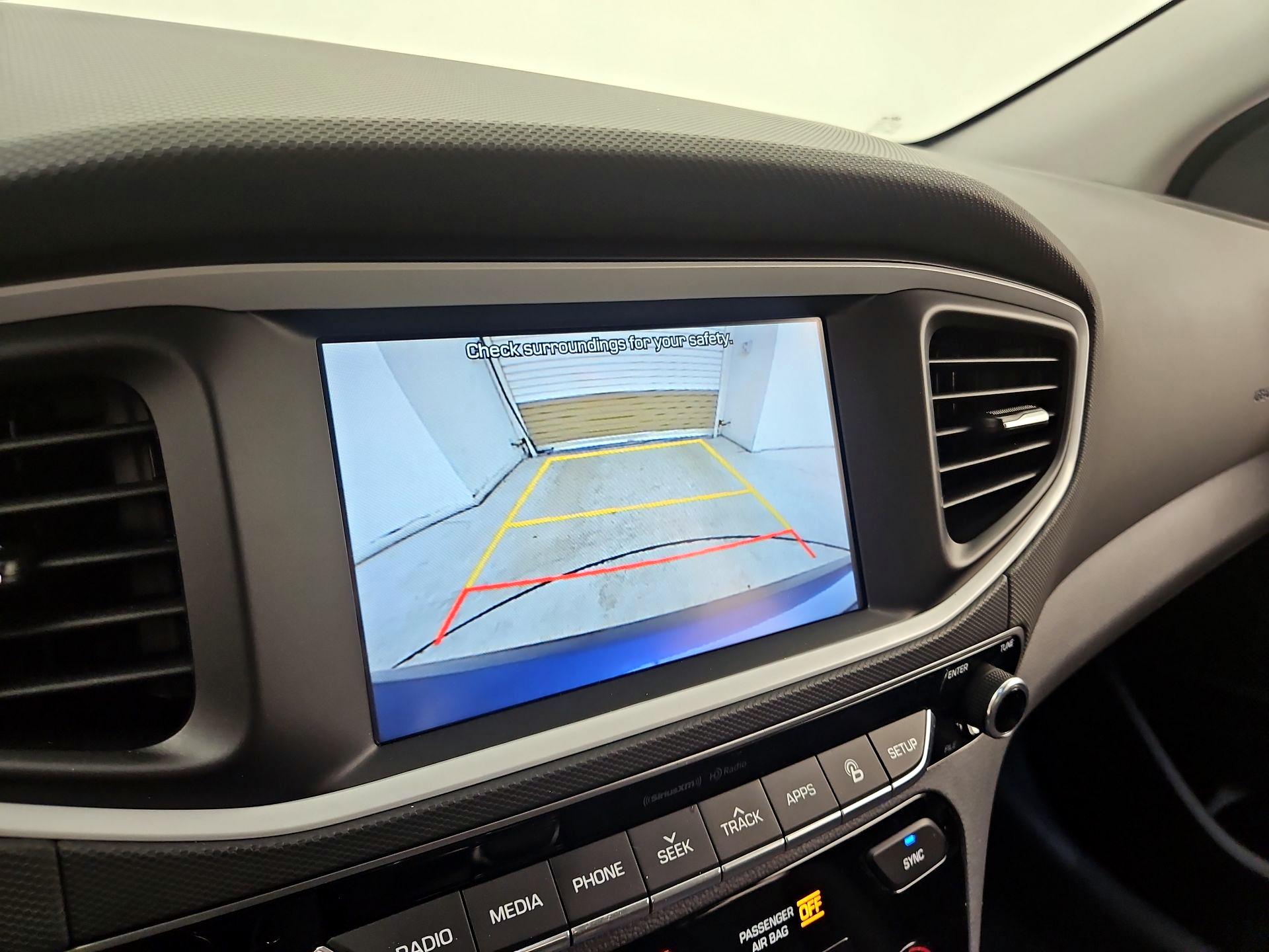 Thumbnail: 2019 Hyundai Ioniq - 14