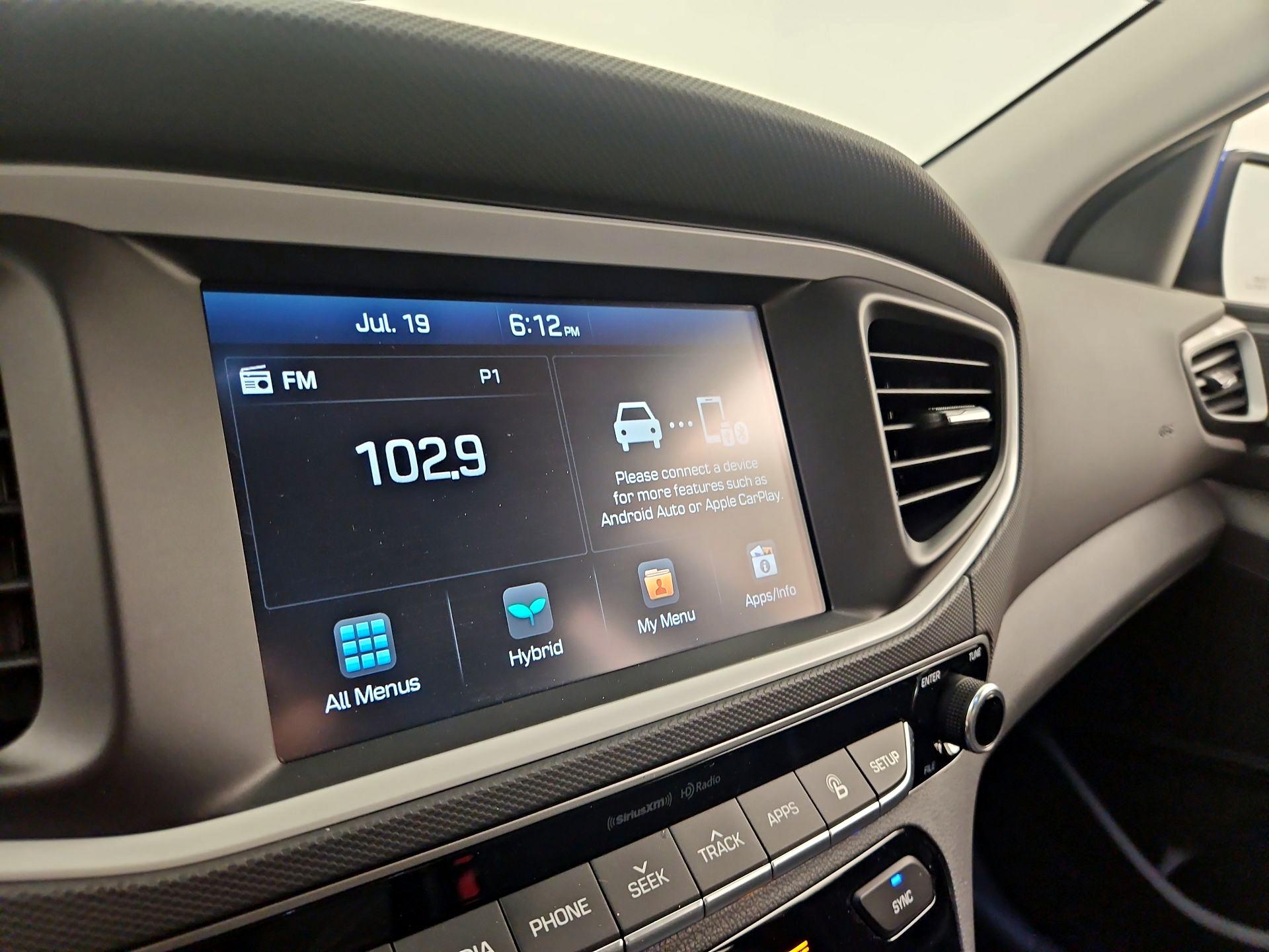 Thumbnail: 2019 Hyundai Ioniq - 15
