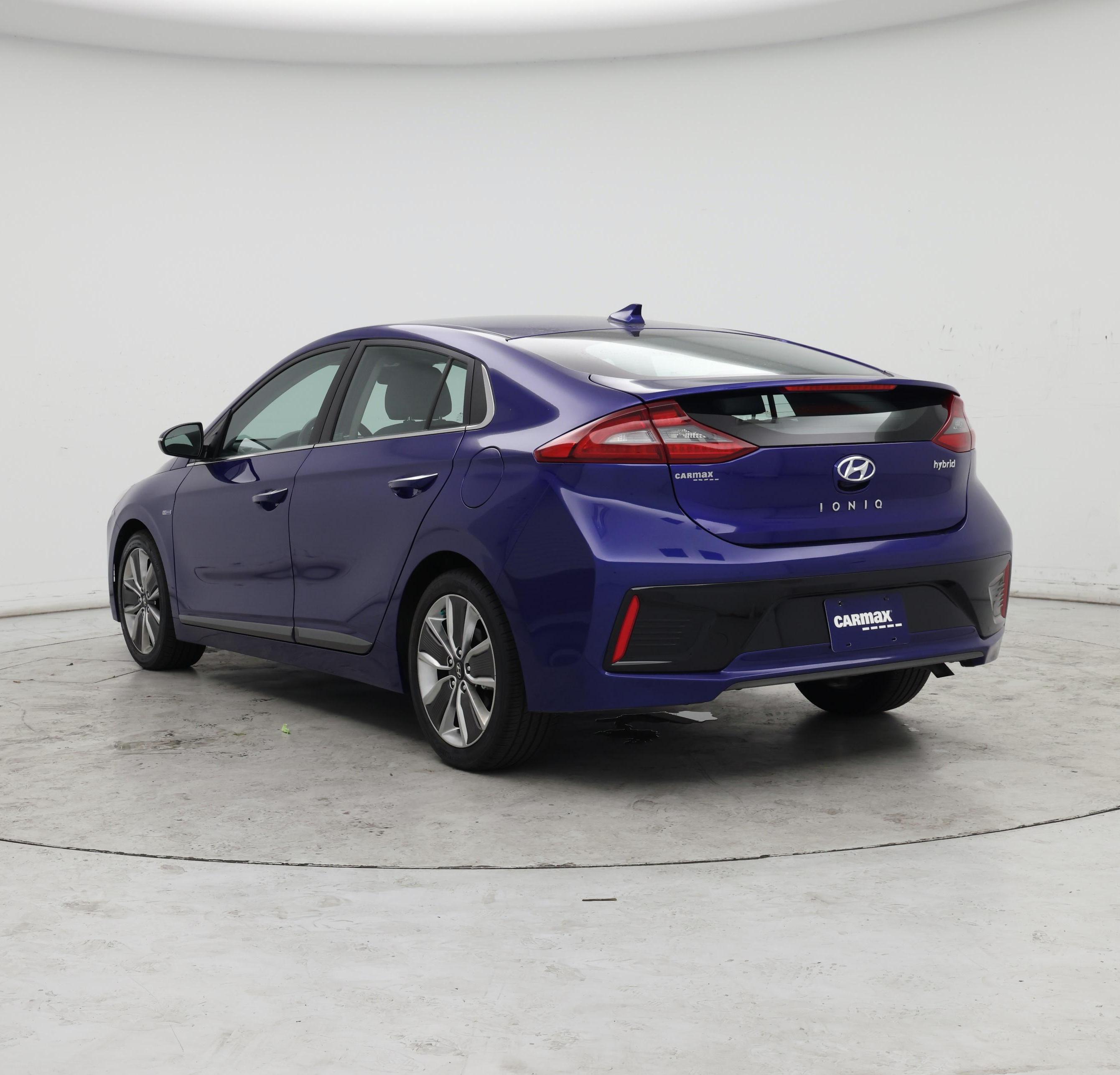 Thumbnail: 2019 Hyundai Ioniq - 2
