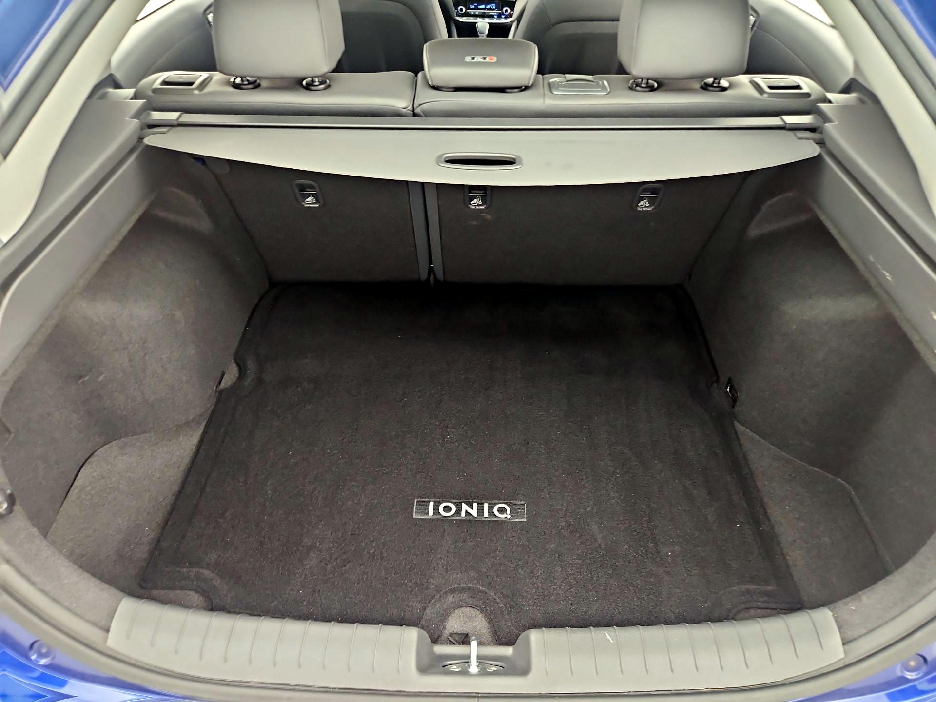 Thumbnail: 2019 Hyundai Ioniq - 20