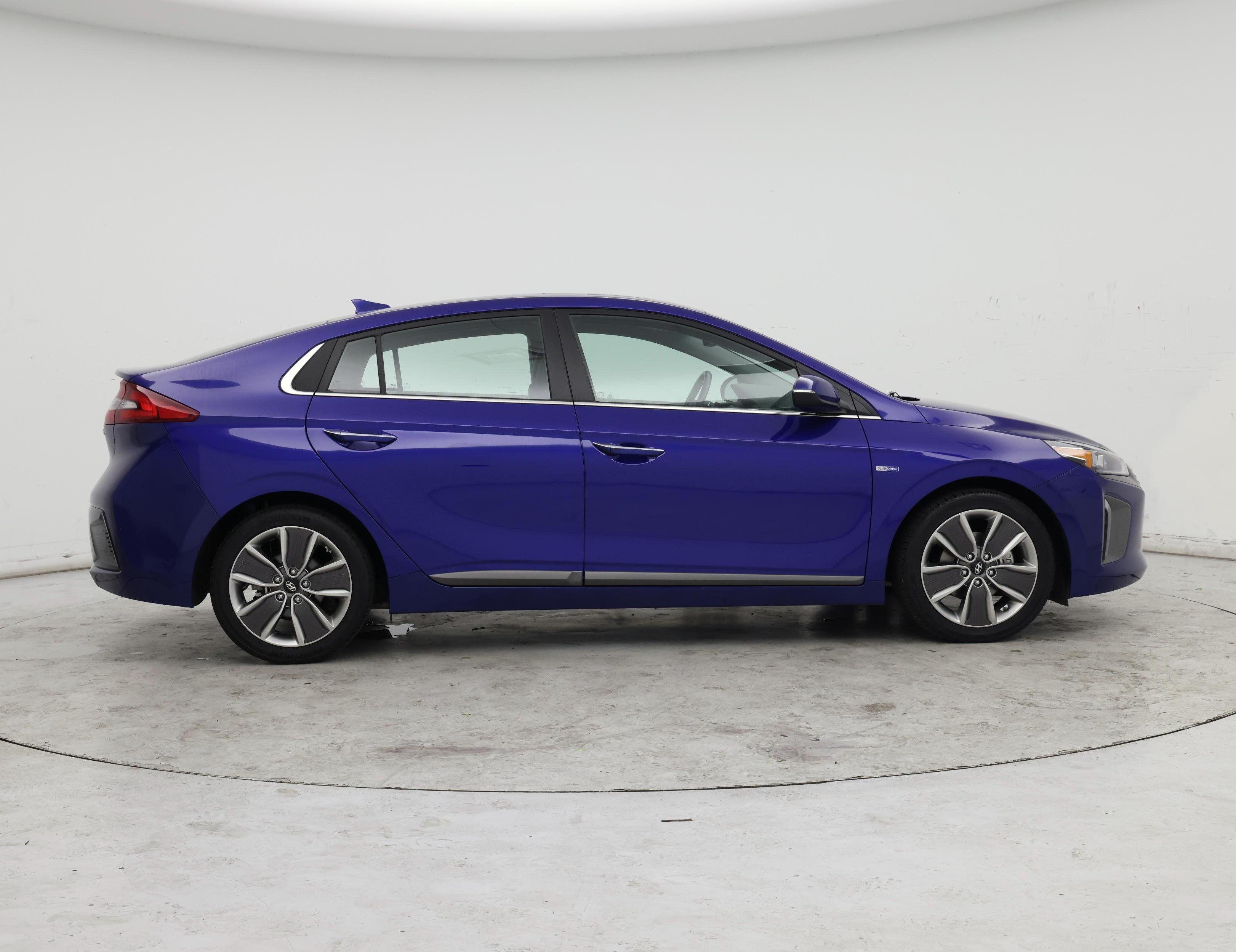 Thumbnail: 2019 Hyundai Ioniq - 7