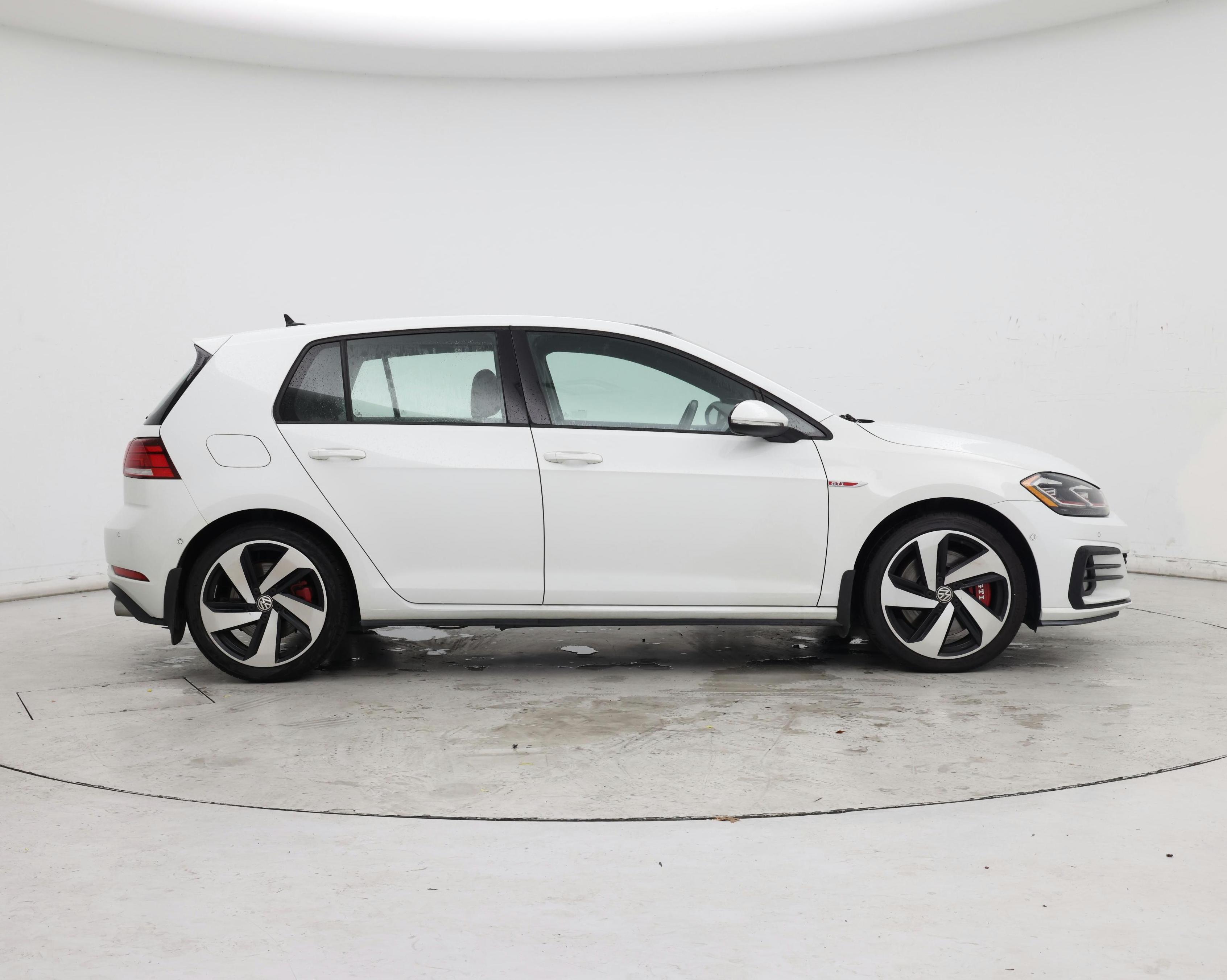 Thumbnail: 2019 Volkswagen Golf - 7