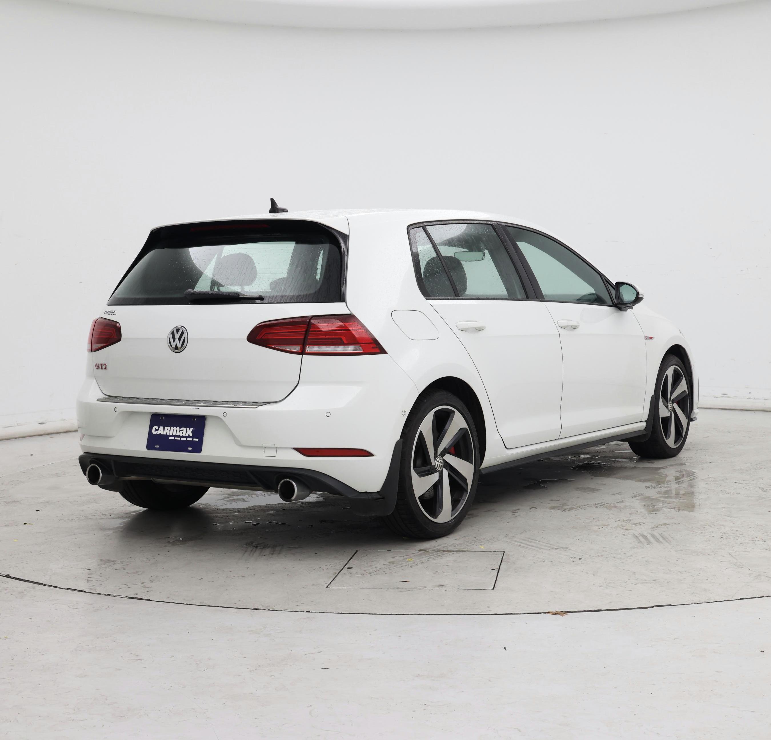 Thumbnail: 2019 Volkswagen Golf - 8