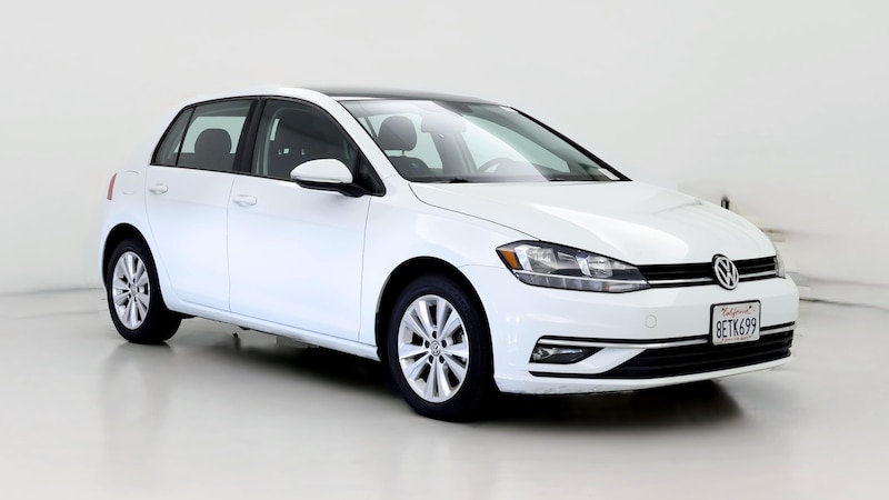 2018 Volkswagen Golf SE Hero Image