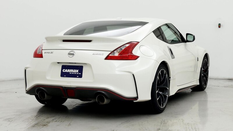 2016 Nissan Z NISMO 8