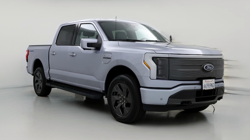 2022 Ford F-150 Lightning Lariat Hero Image