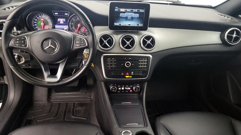 2015 Mercedes-Benz CLA 250 9