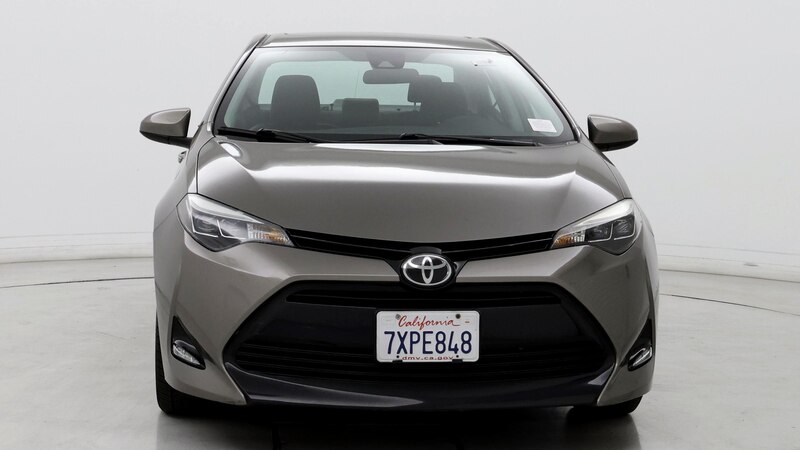 2017 Toyota Corolla XLE 5