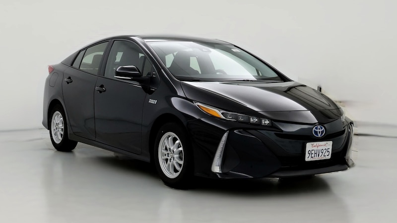 2022 Toyota Prius Prime XLE Hero Image