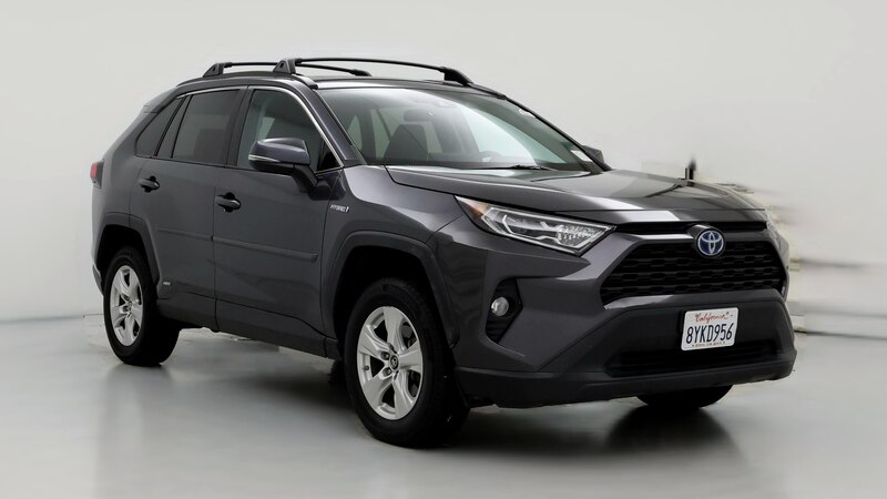 2019 Toyota RAV4 XLE Hero Image