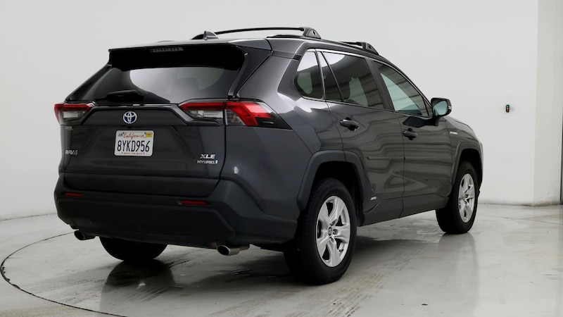 2019 Toyota RAV4 XLE 8