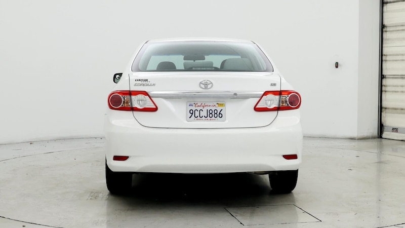 2013 Toyota Corolla LE 6