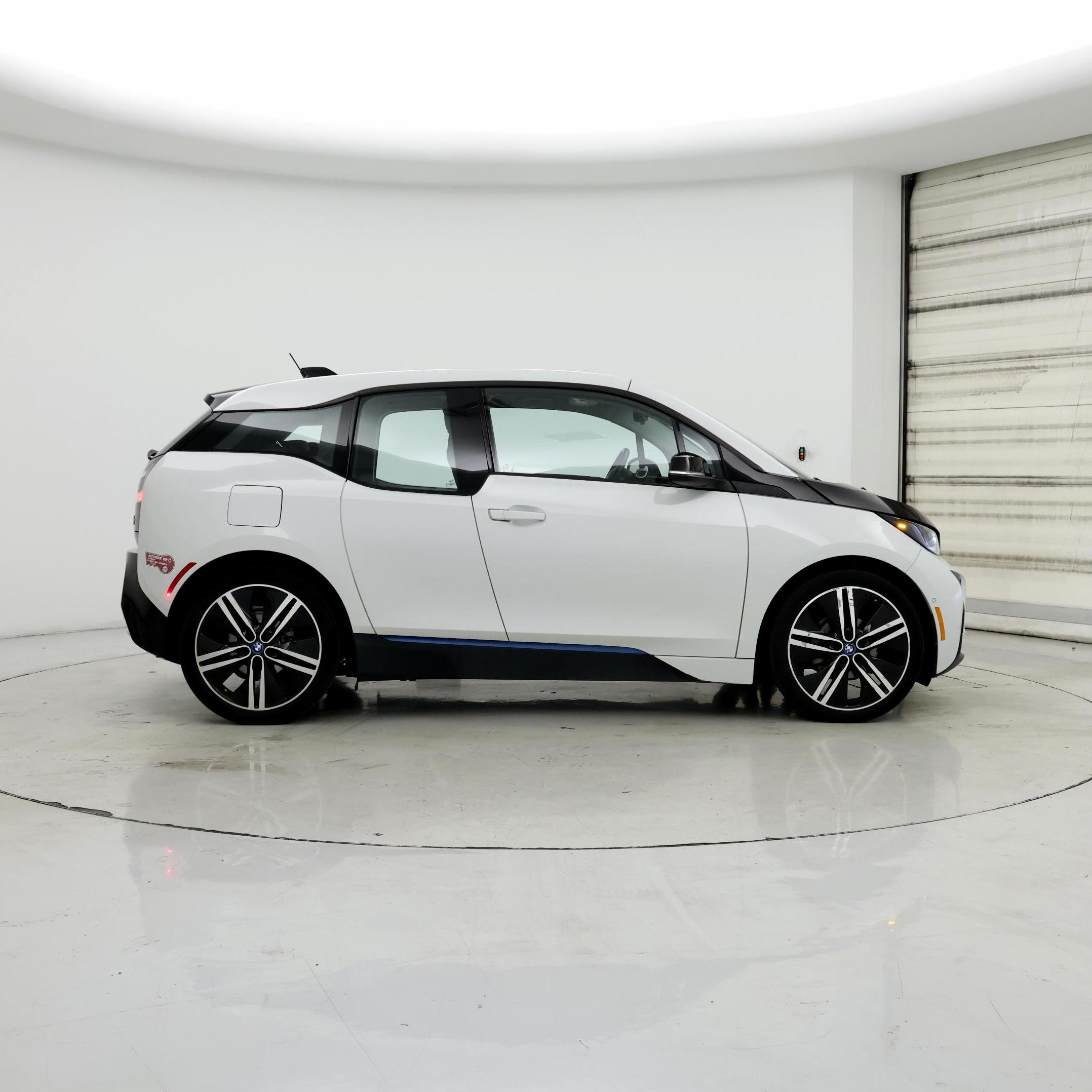 Thumbnail: 2015 BMW i3 - 7