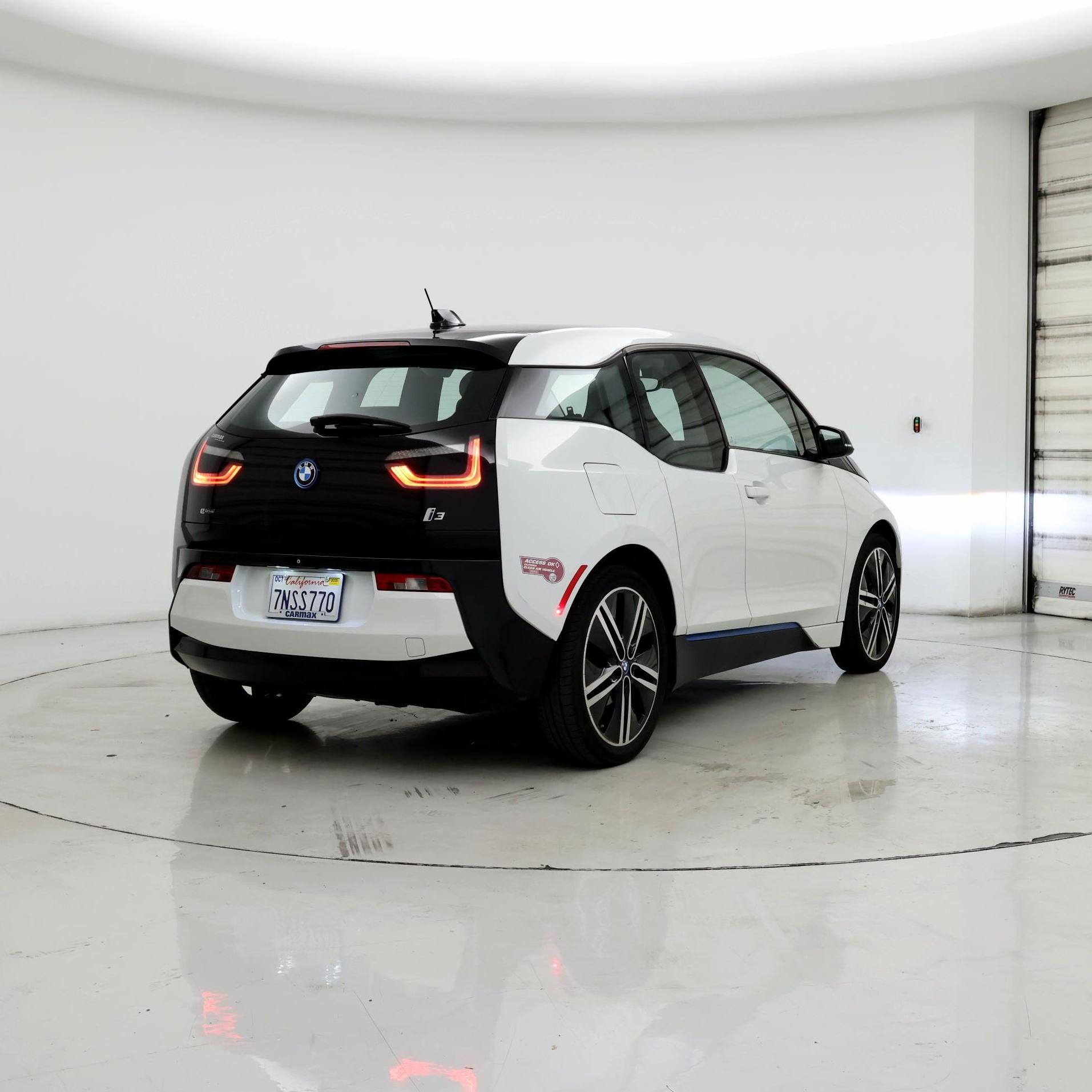 Thumbnail: 2015 BMW i3 - 8