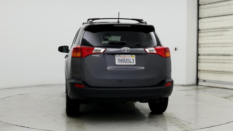 2015 Toyota RAV4 XLE 6