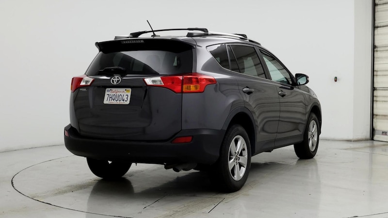 2015 Toyota RAV4 XLE 8