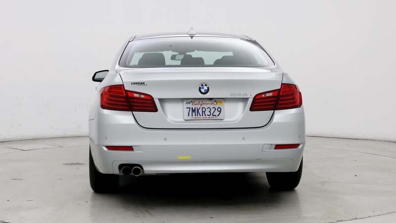 2015 BMW 5 Series 528i 6