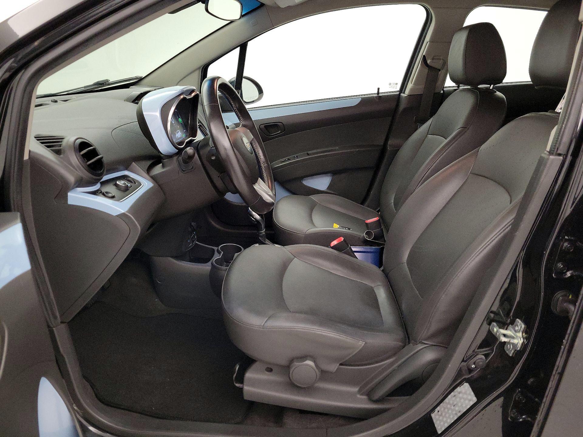 Thumbnail: 2014 Chevrolet Spark - 11