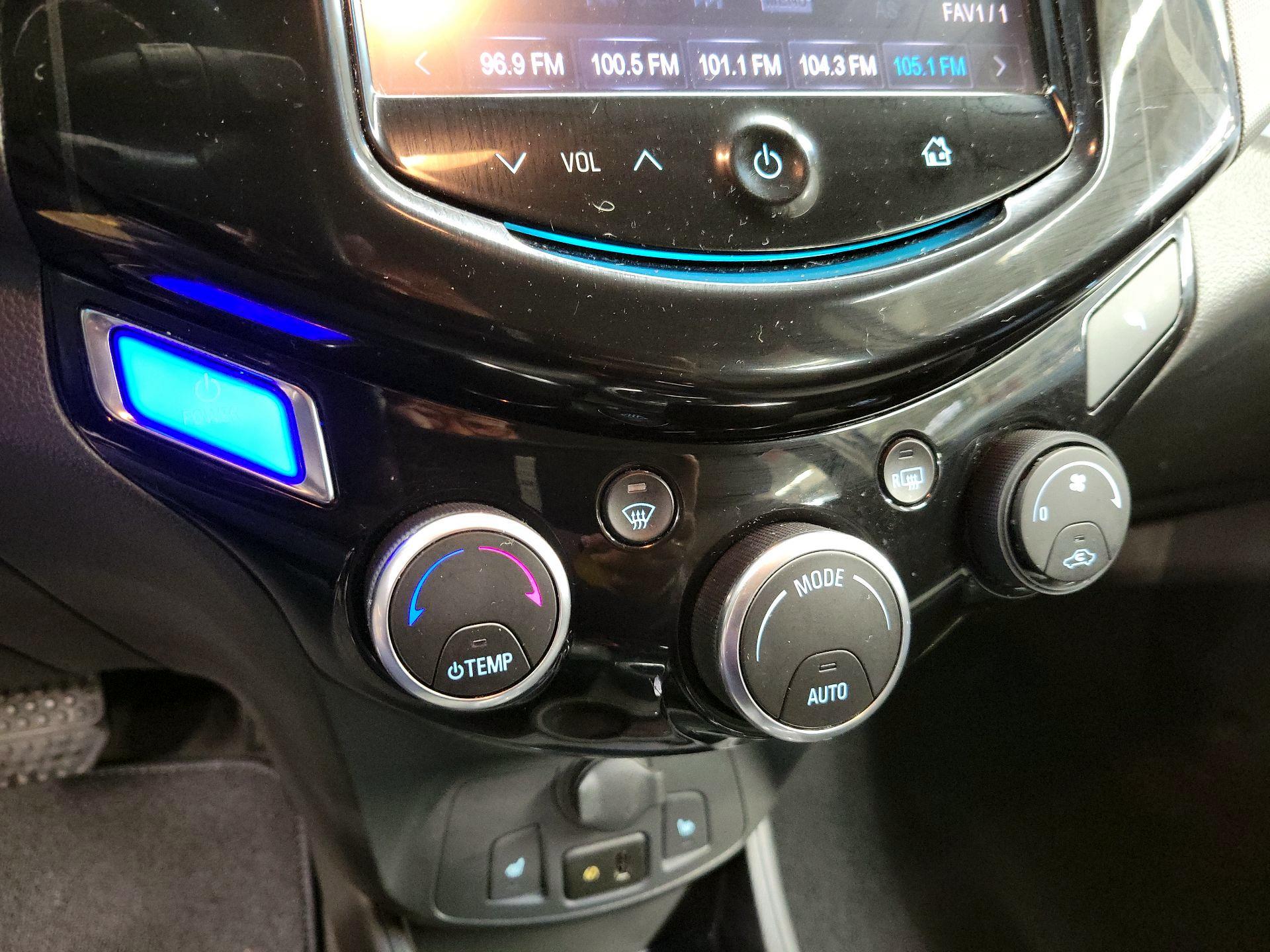 Thumbnail: 2014 Chevrolet Spark - 15