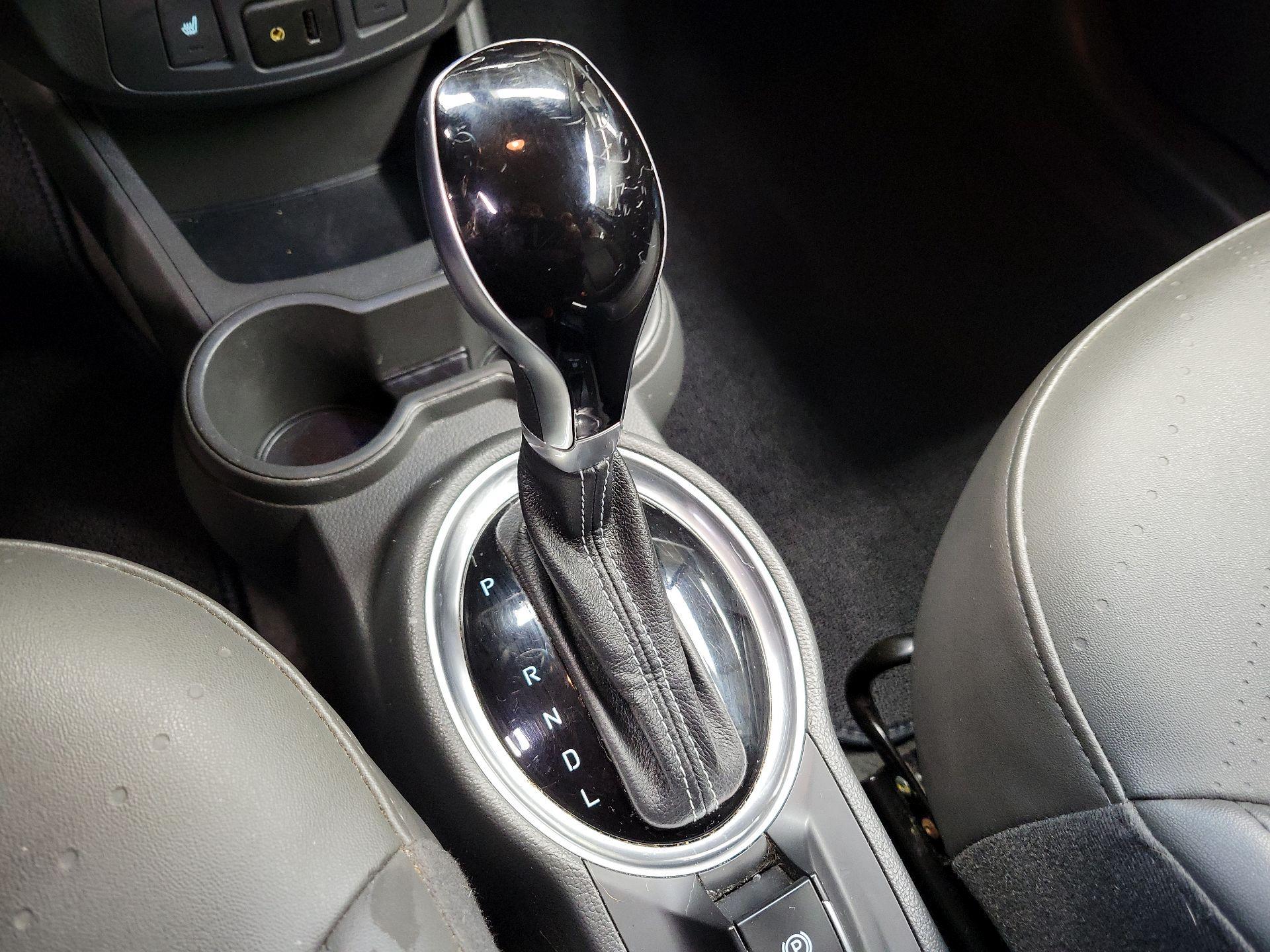 Thumbnail: 2014 Chevrolet Spark - 16